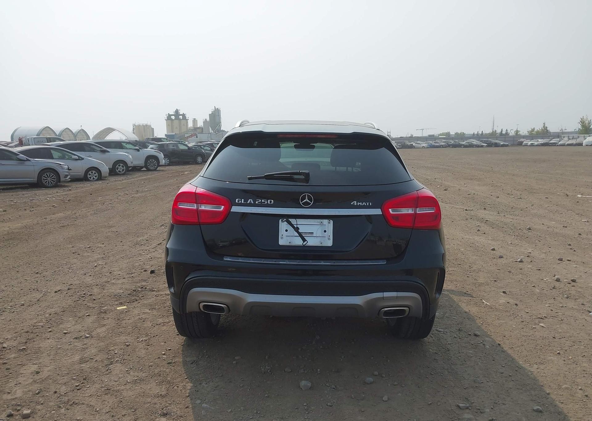 2015 MERCEDES-BENZ GLA 250 4MATIC