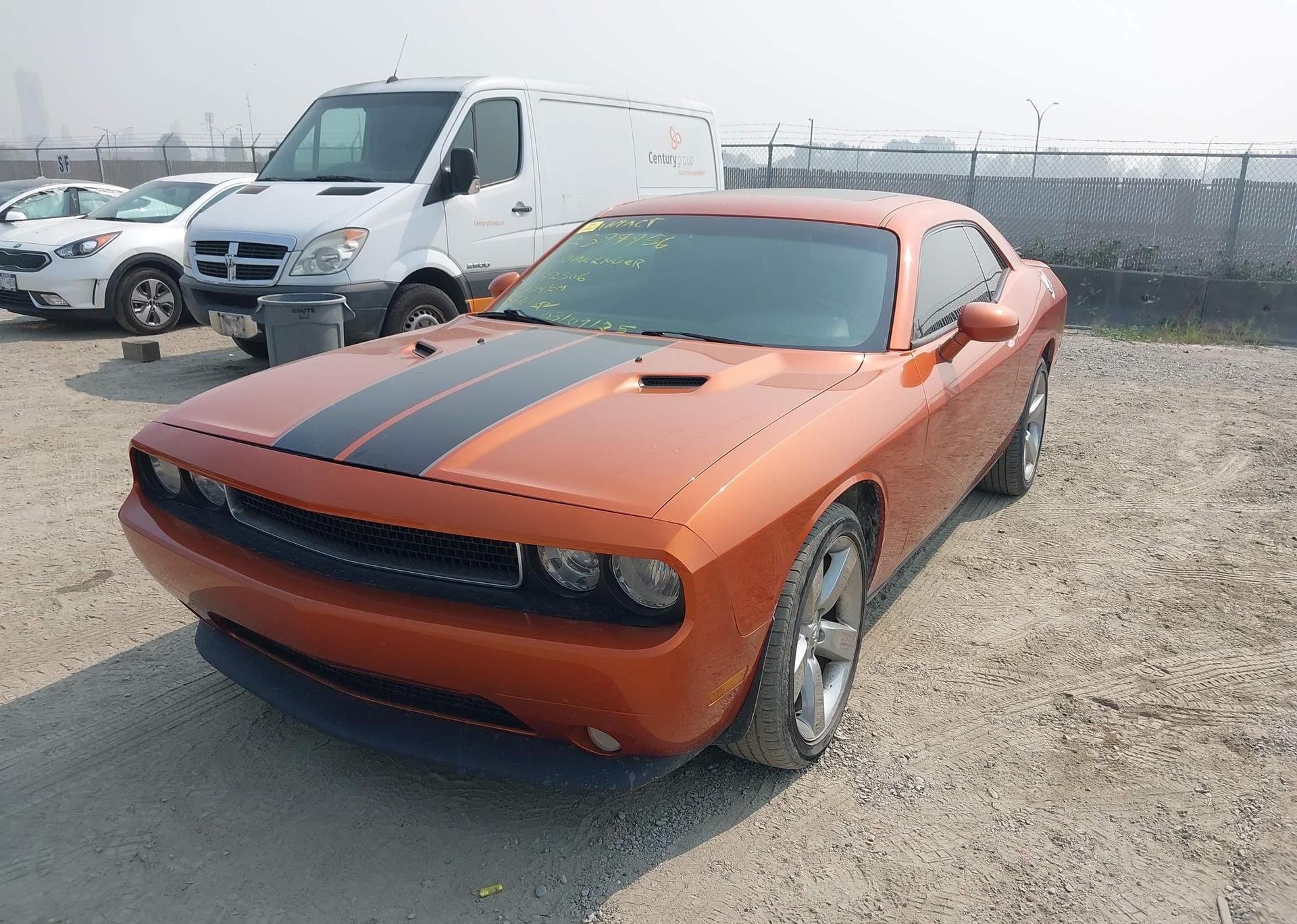 2011 DODGE CHALLENGER