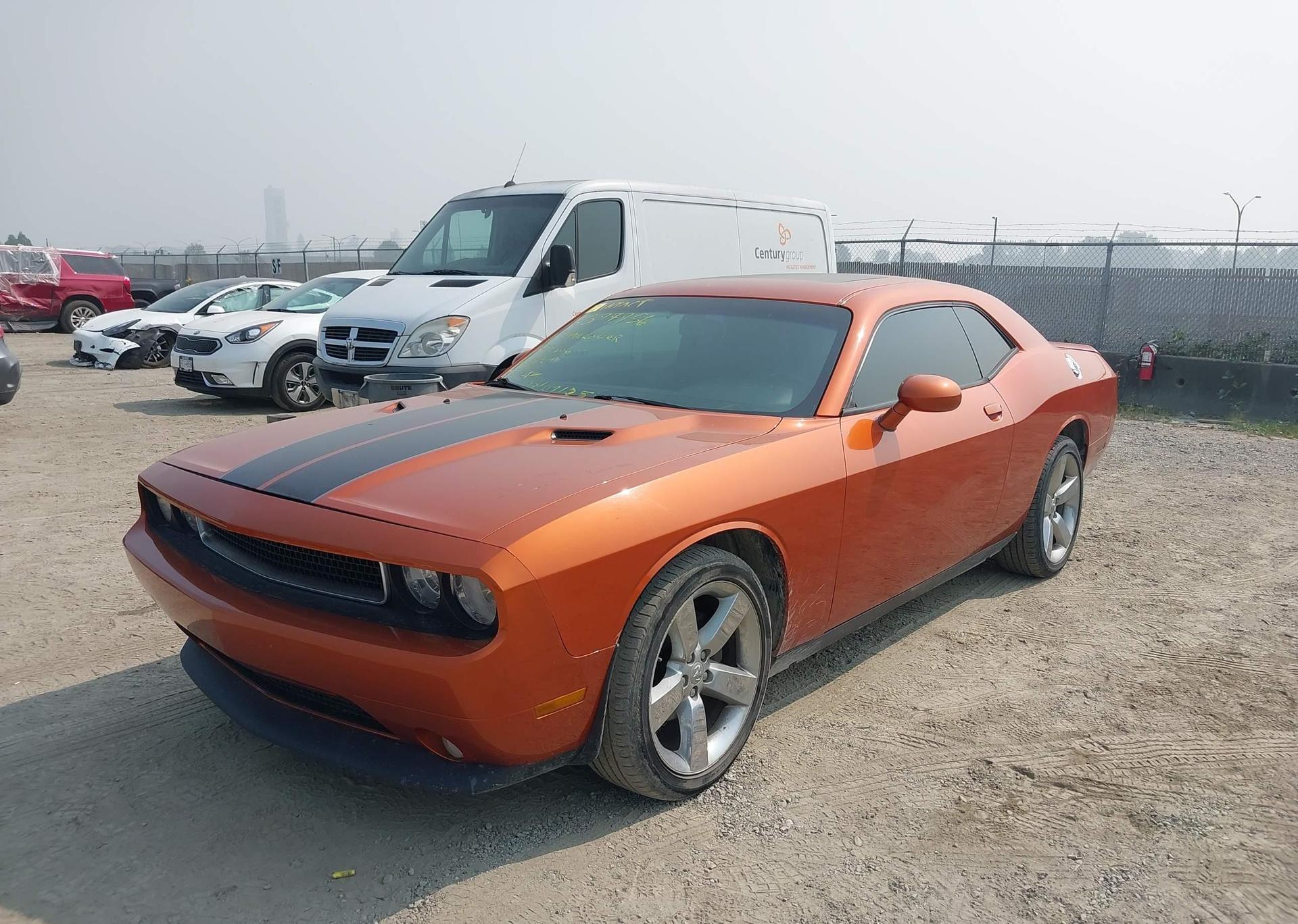 2011 DODGE CHALLENGER
