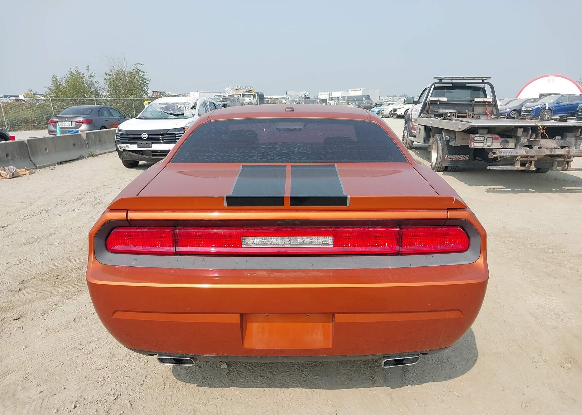 2011 DODGE CHALLENGER