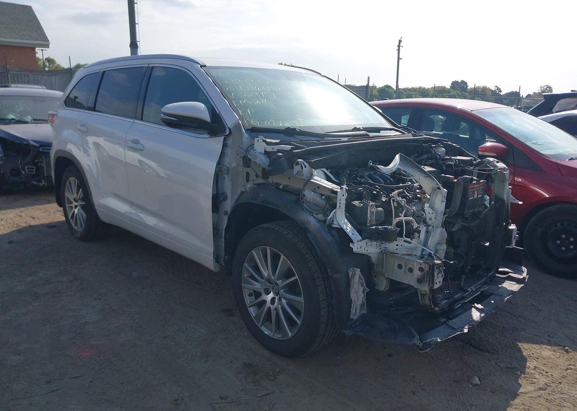 2016 TOYOTA highlander xle