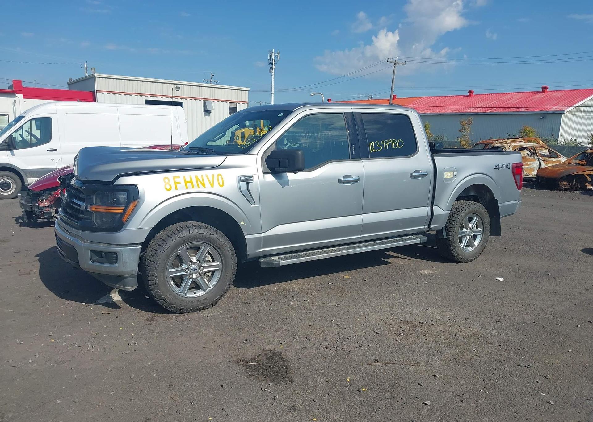 2024 FORD F150 XLT