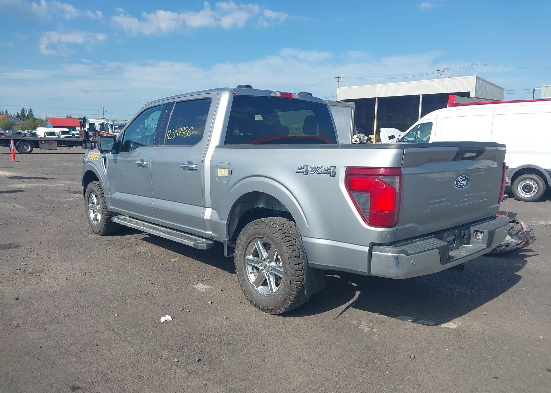 2024 FORD F150 XLT