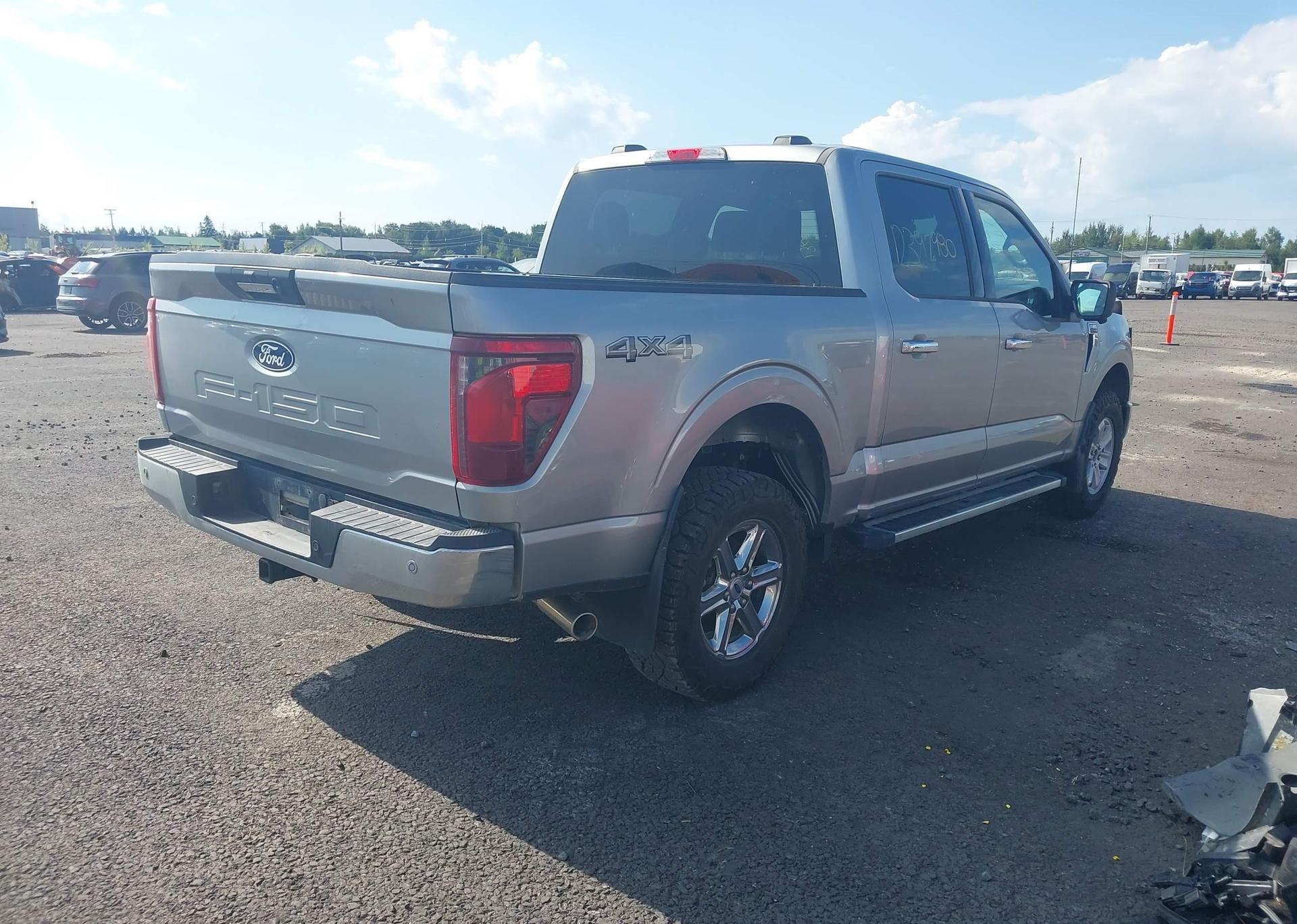 2024 FORD F150 XLT