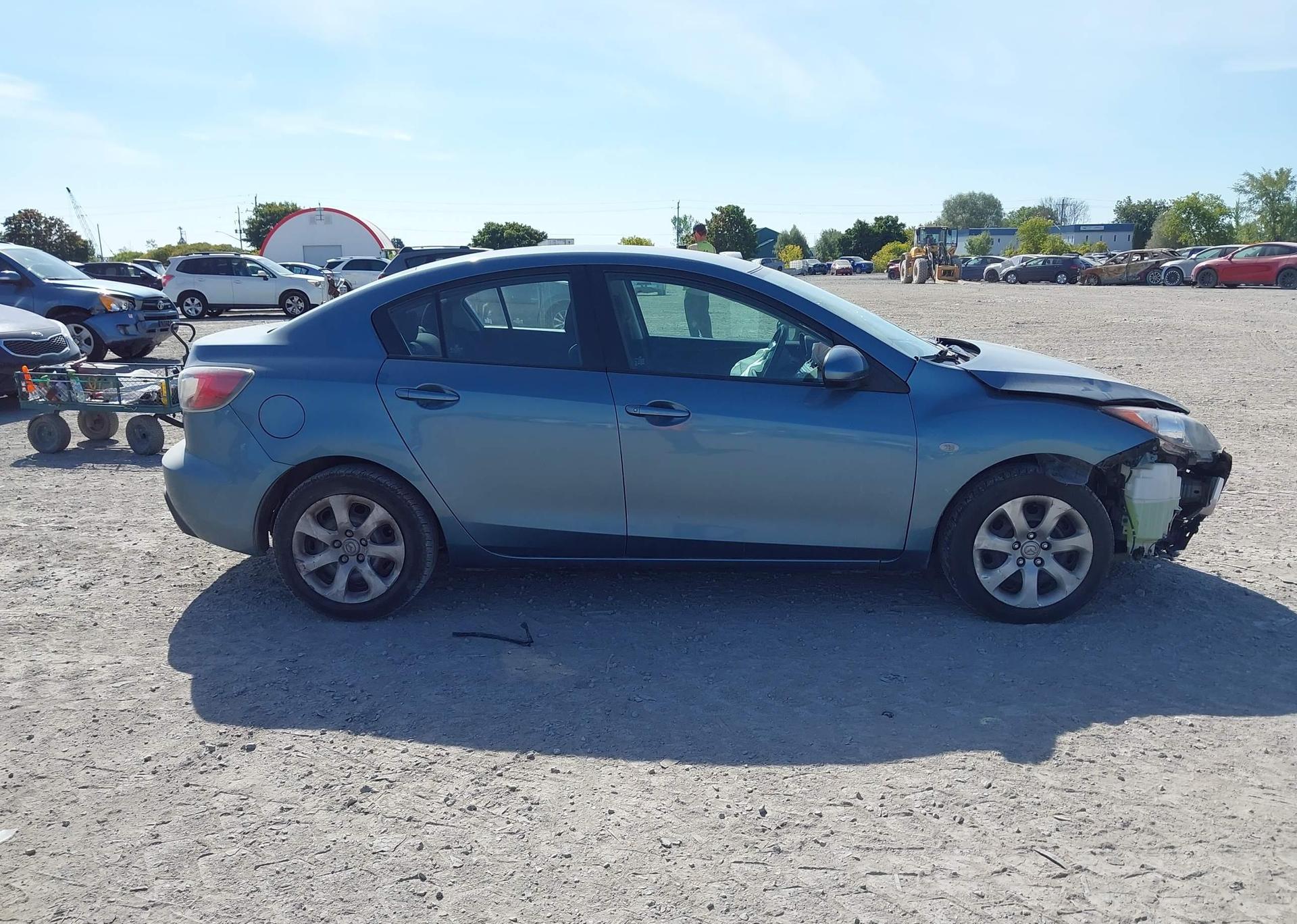 2010 MAZDA MAZDA3 GS