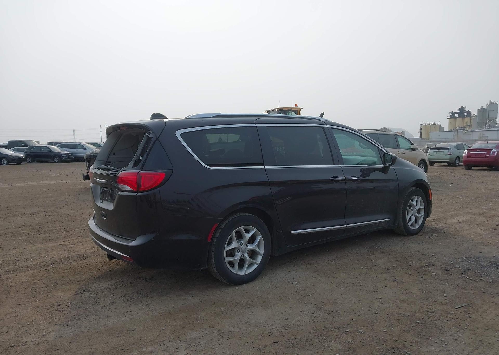 2018 CHRYSLER PACIFICA TOURING-L PLUS
