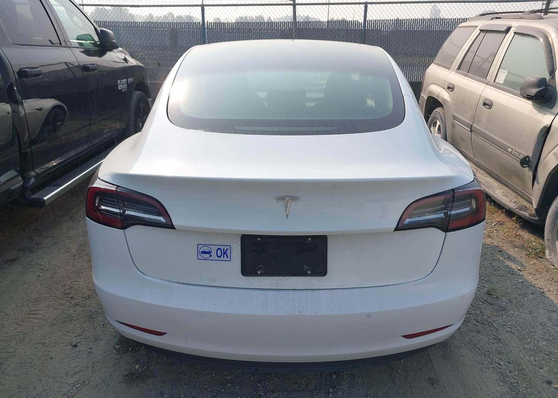 2021 TESLA MODEL 3