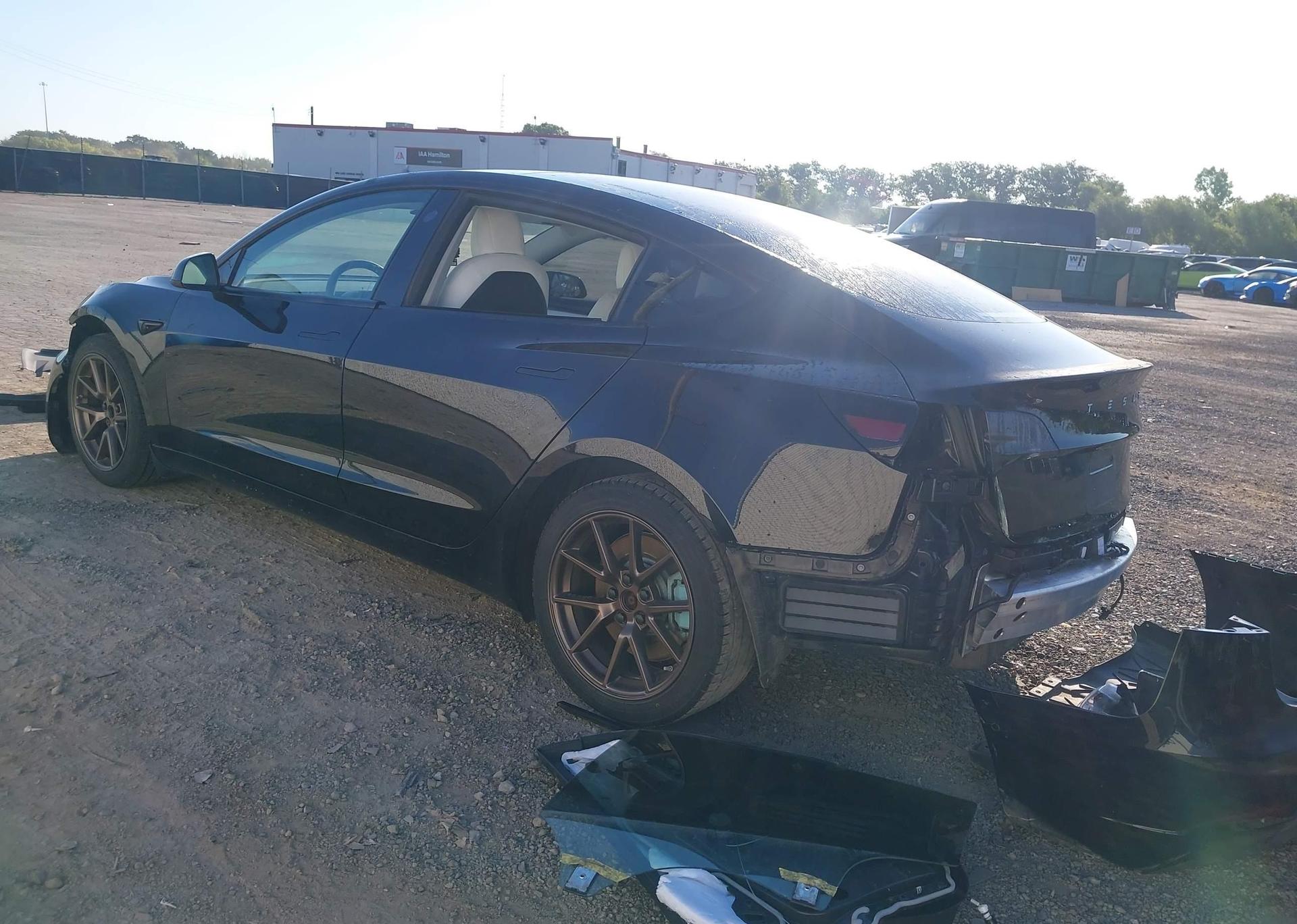 2021 TESLA MODEL 3
