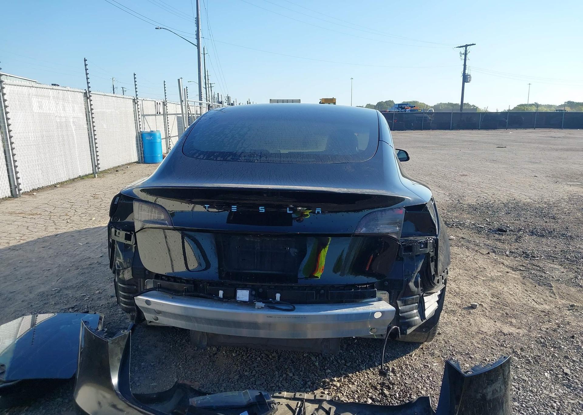 2021 TESLA MODEL 3