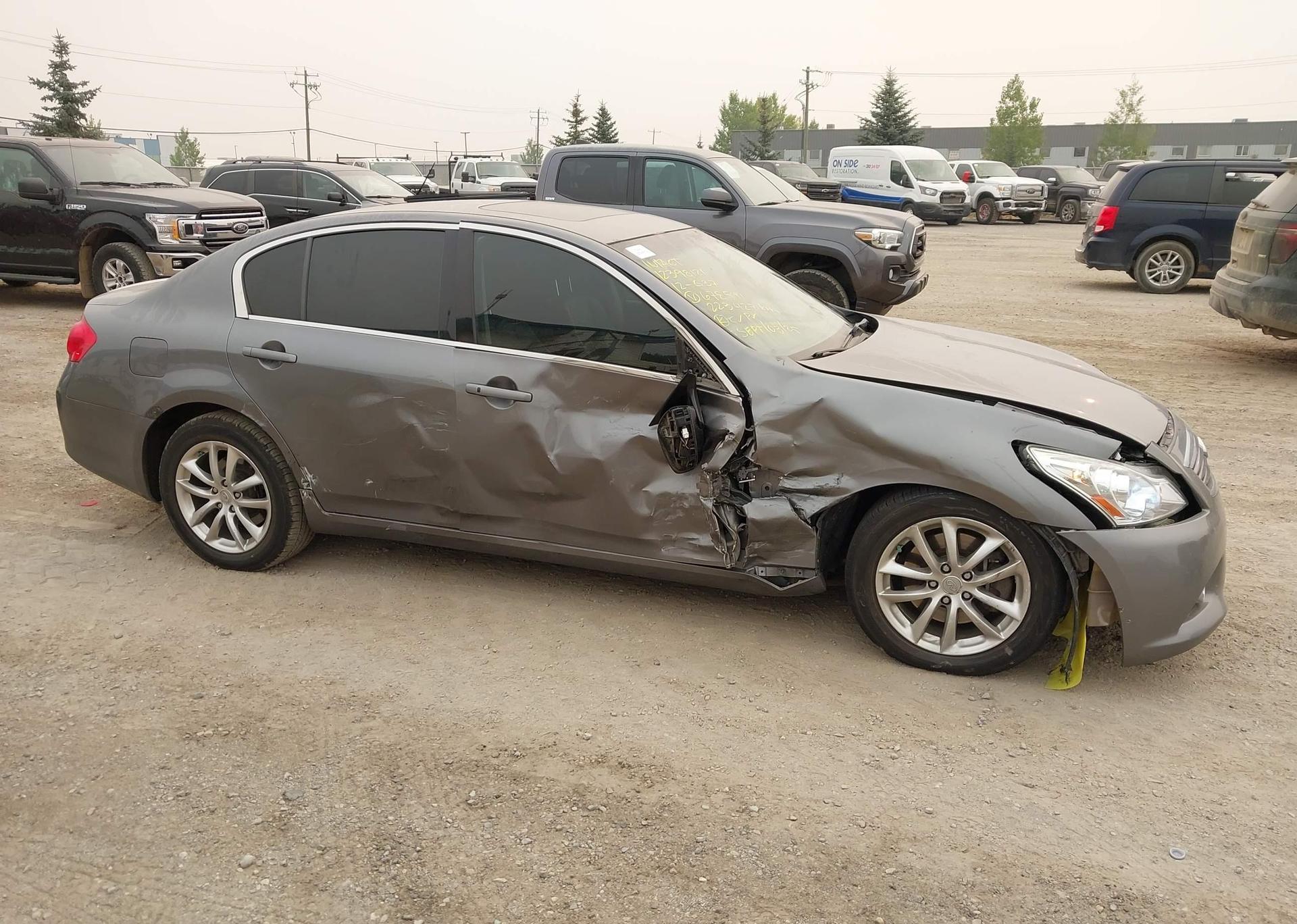 2012 INFINITI G37