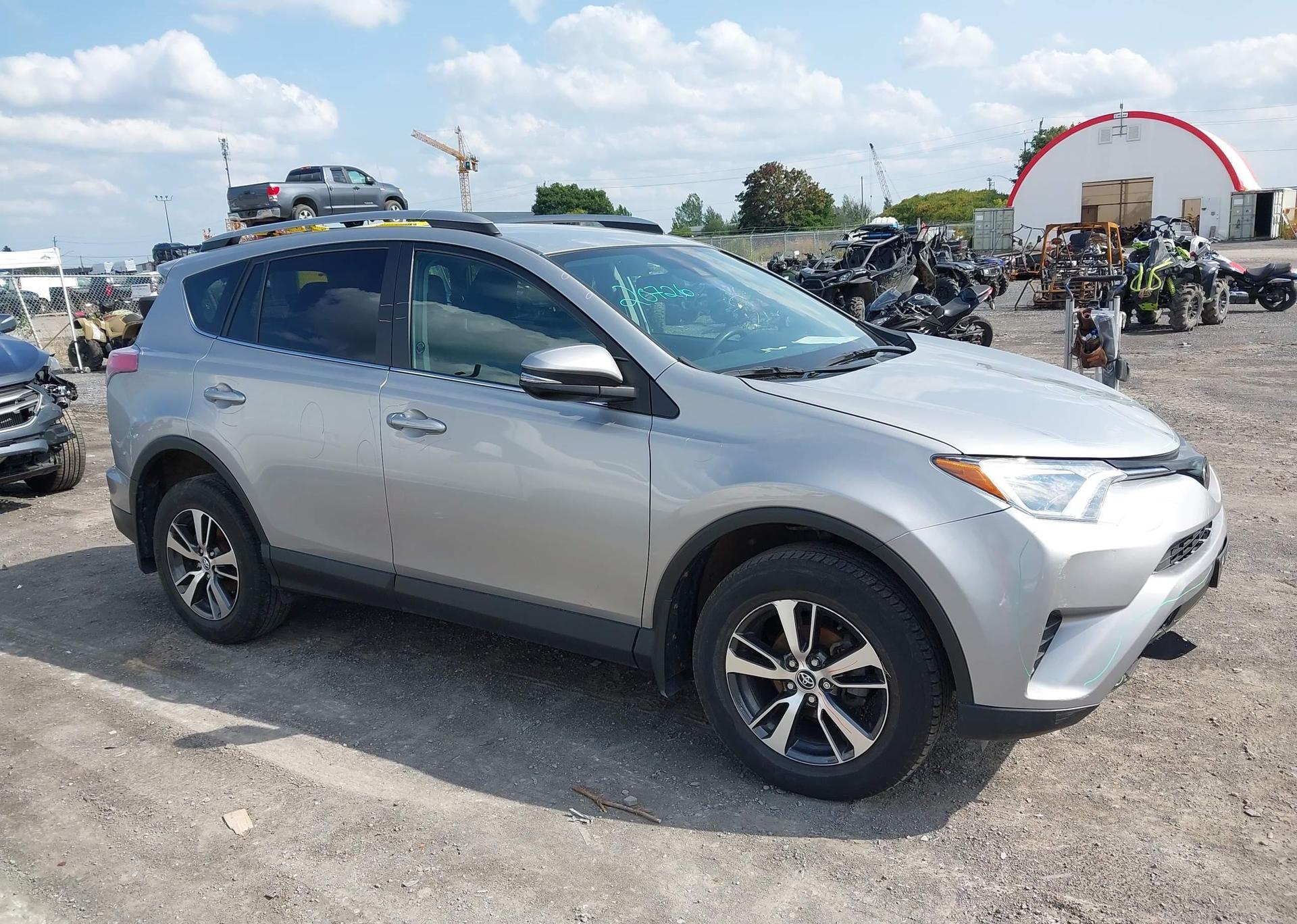 2018 TOYOTA RAV4 LE