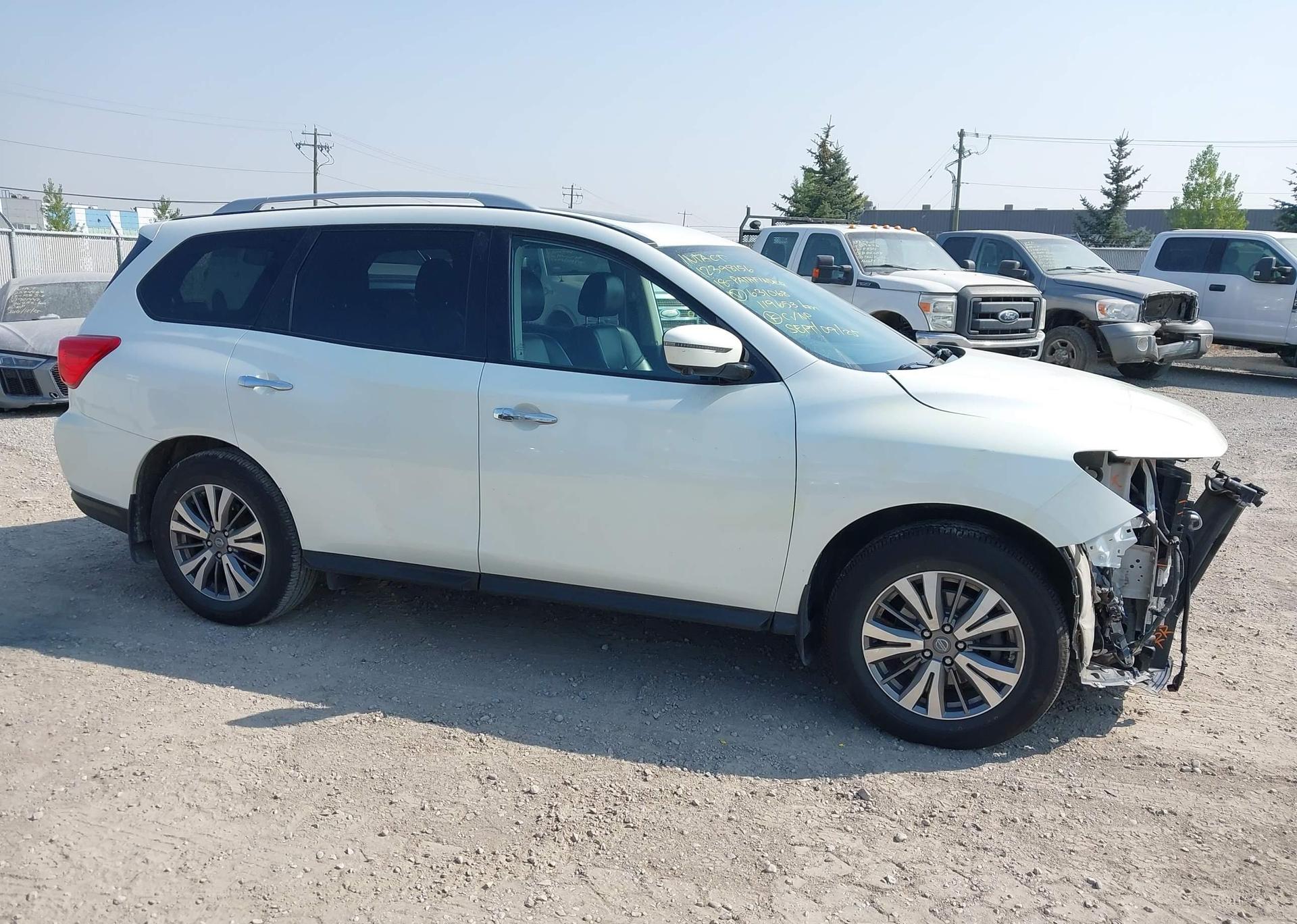 2018 NISSAN PATHFINDER S