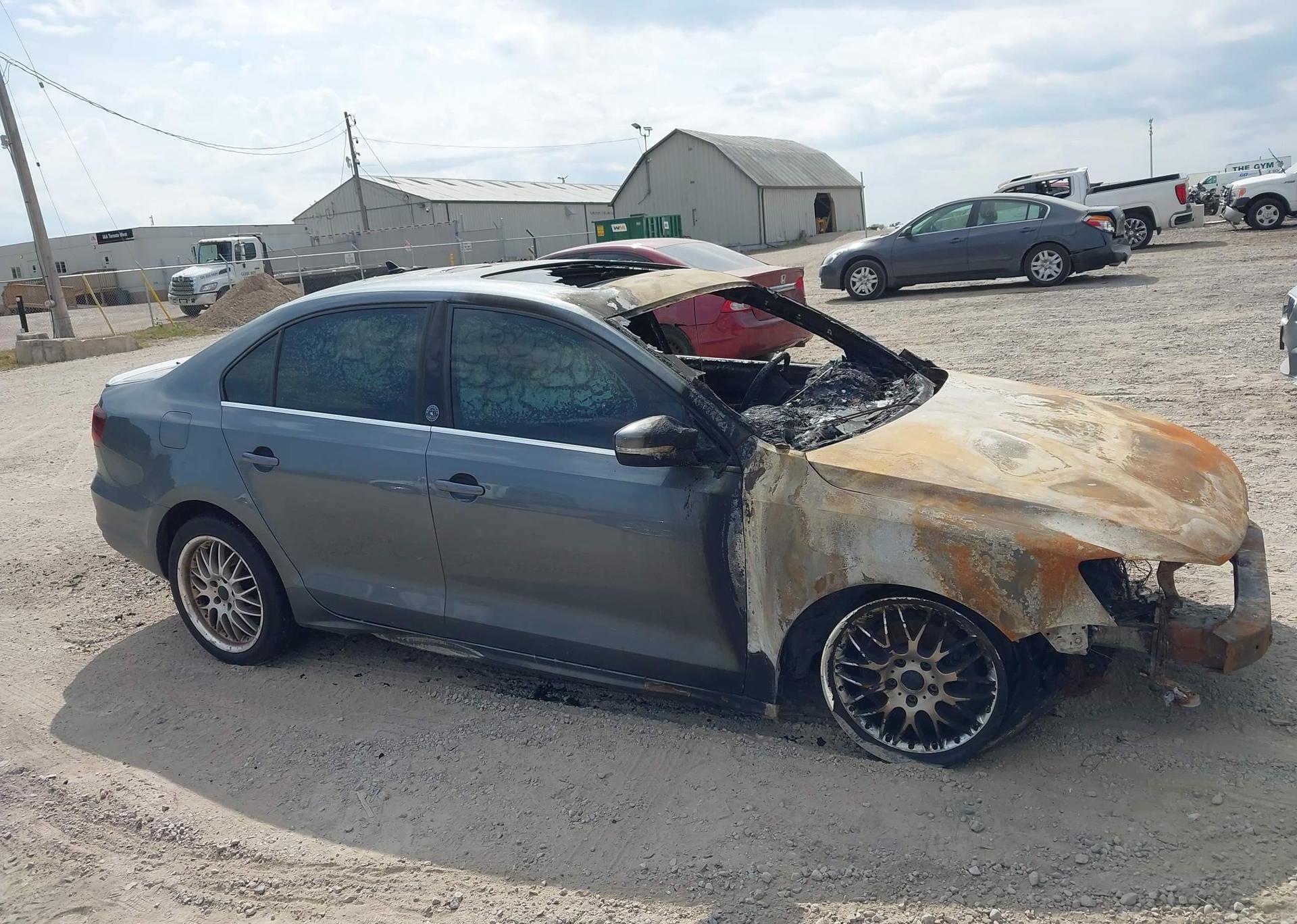 2017 VOLKSWAGEN JETTA WOLFSBURG EDITION