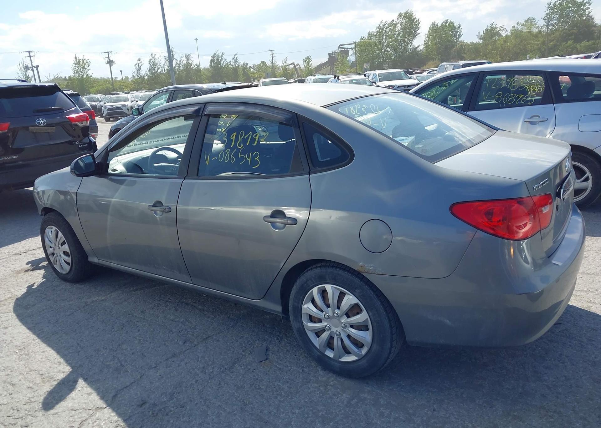 2010 HYUNDAI ELANTRA GLS