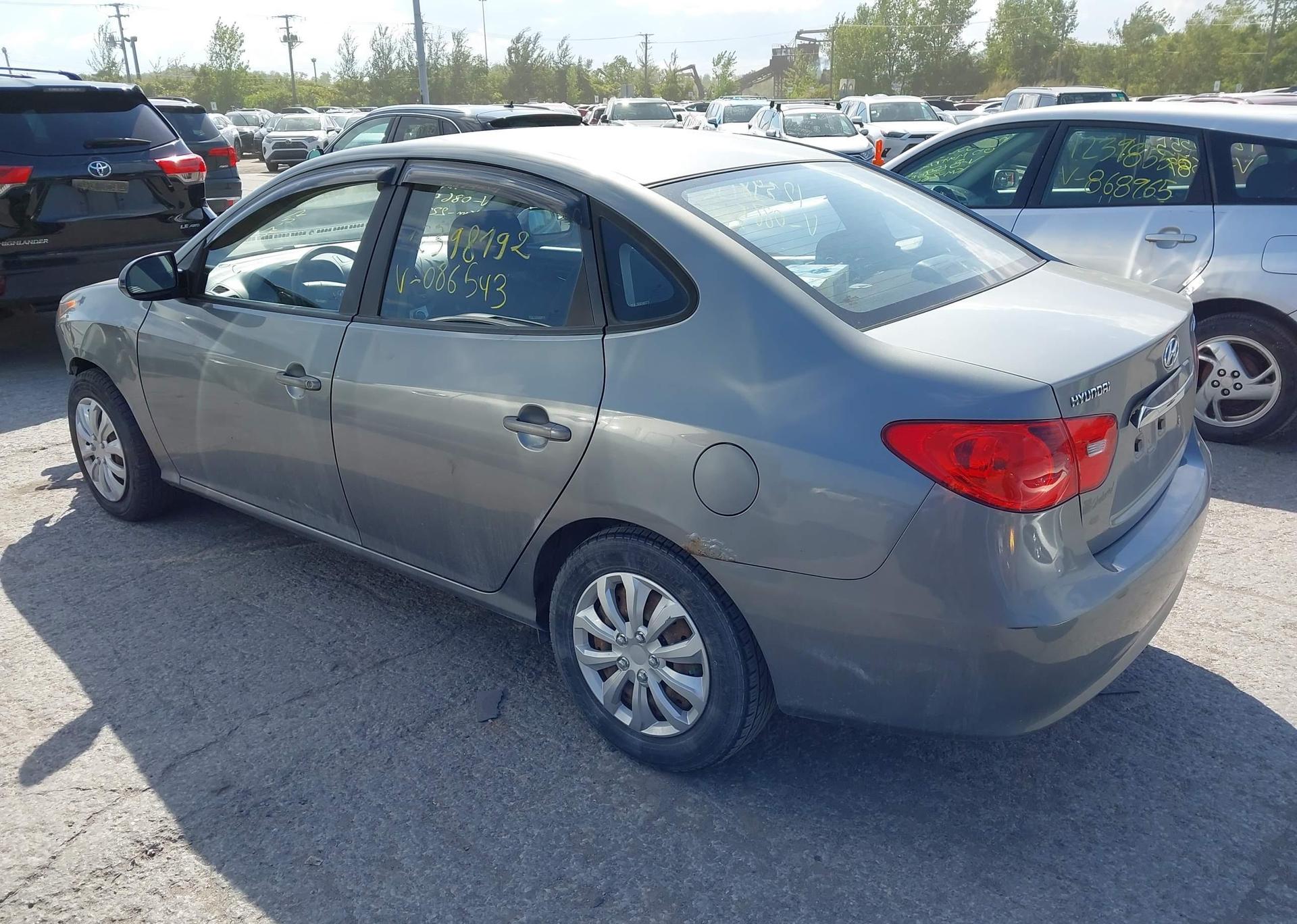 2010 HYUNDAI ELANTRA GLS