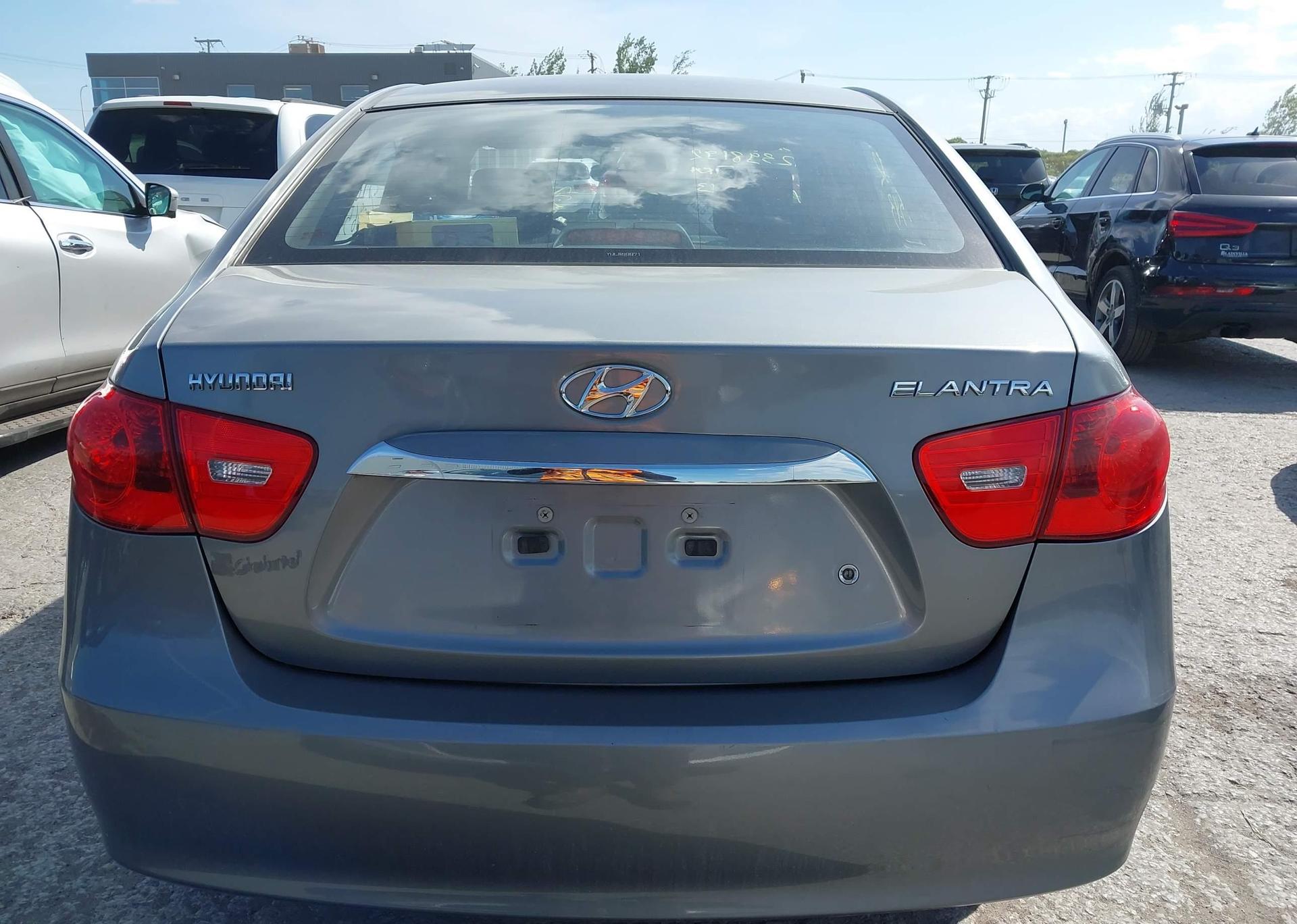 2010 HYUNDAI ELANTRA GLS
