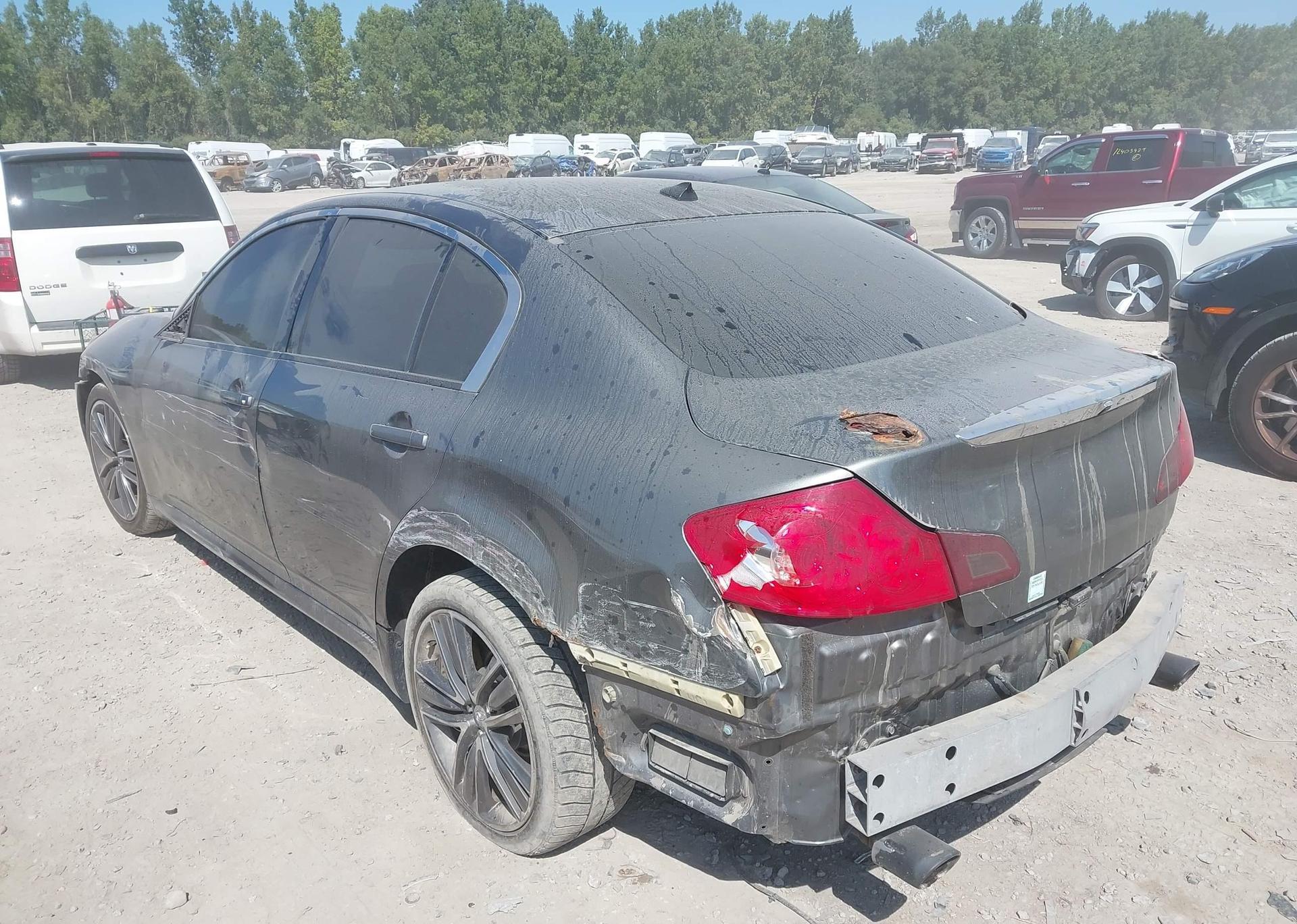 2012 INFINITI G37X