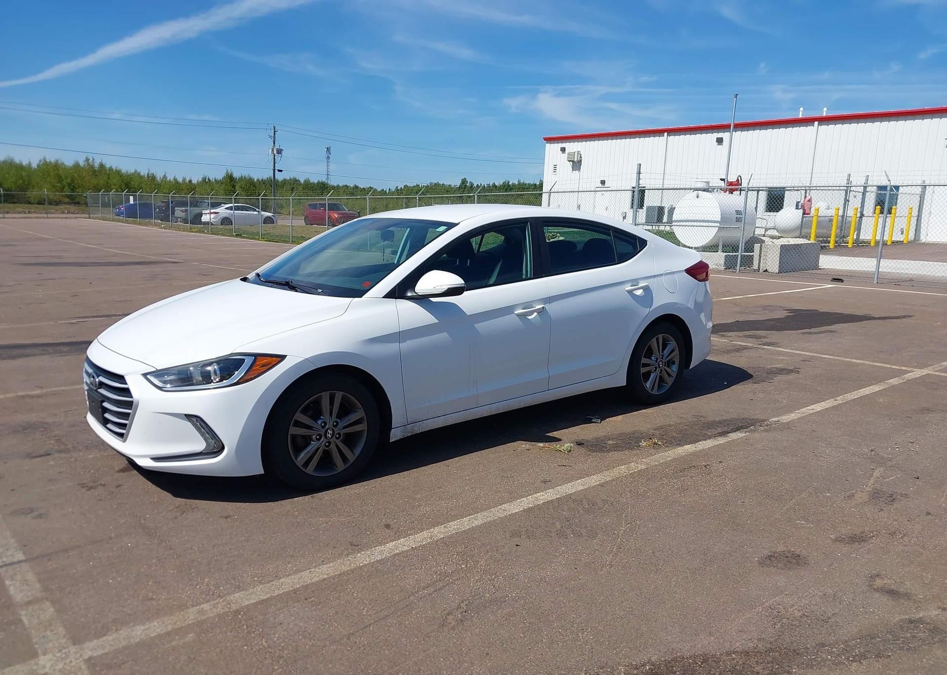 2017 HYUNDAI ELANTRA SE