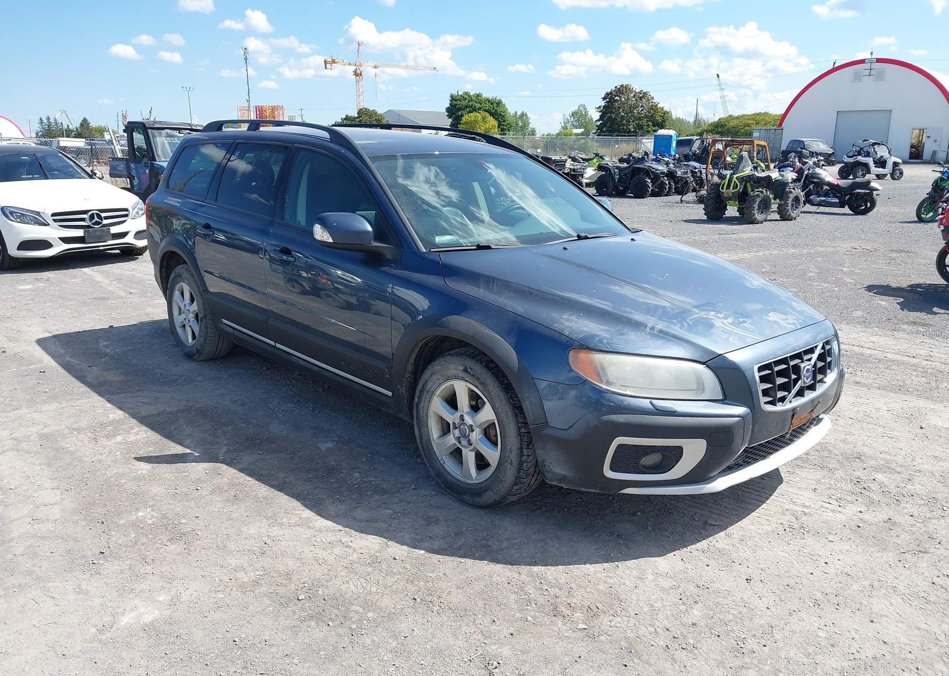 2009 VOLVO XC70 3.2