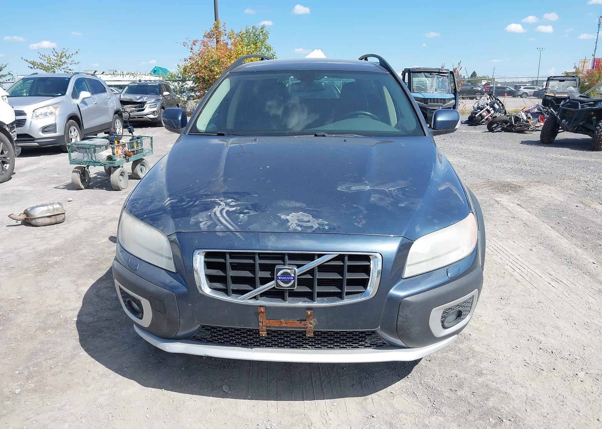 2009 VOLVO XC70 3.2