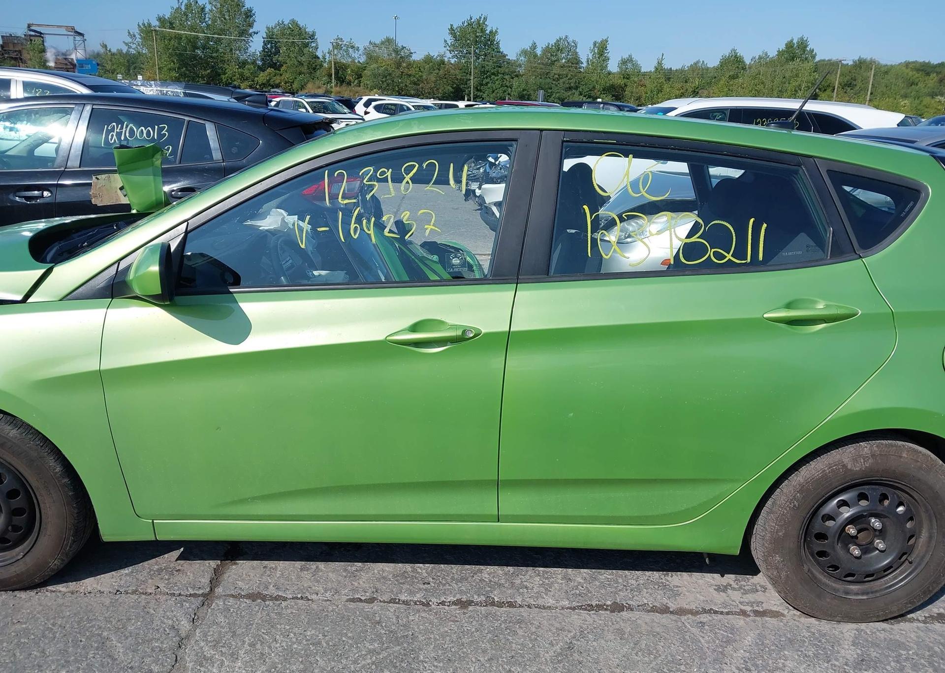 2014 HYUNDAI ACCENT GLS
