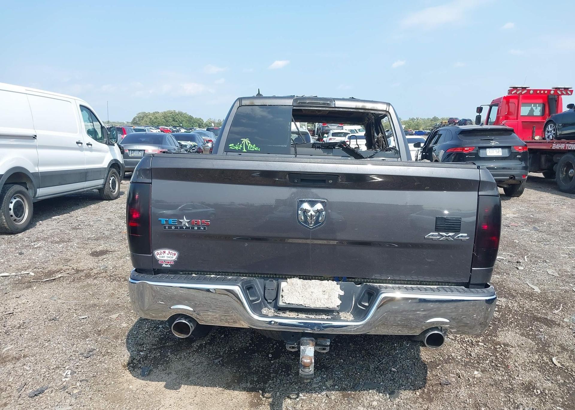 2018 RAM 1500 SLT