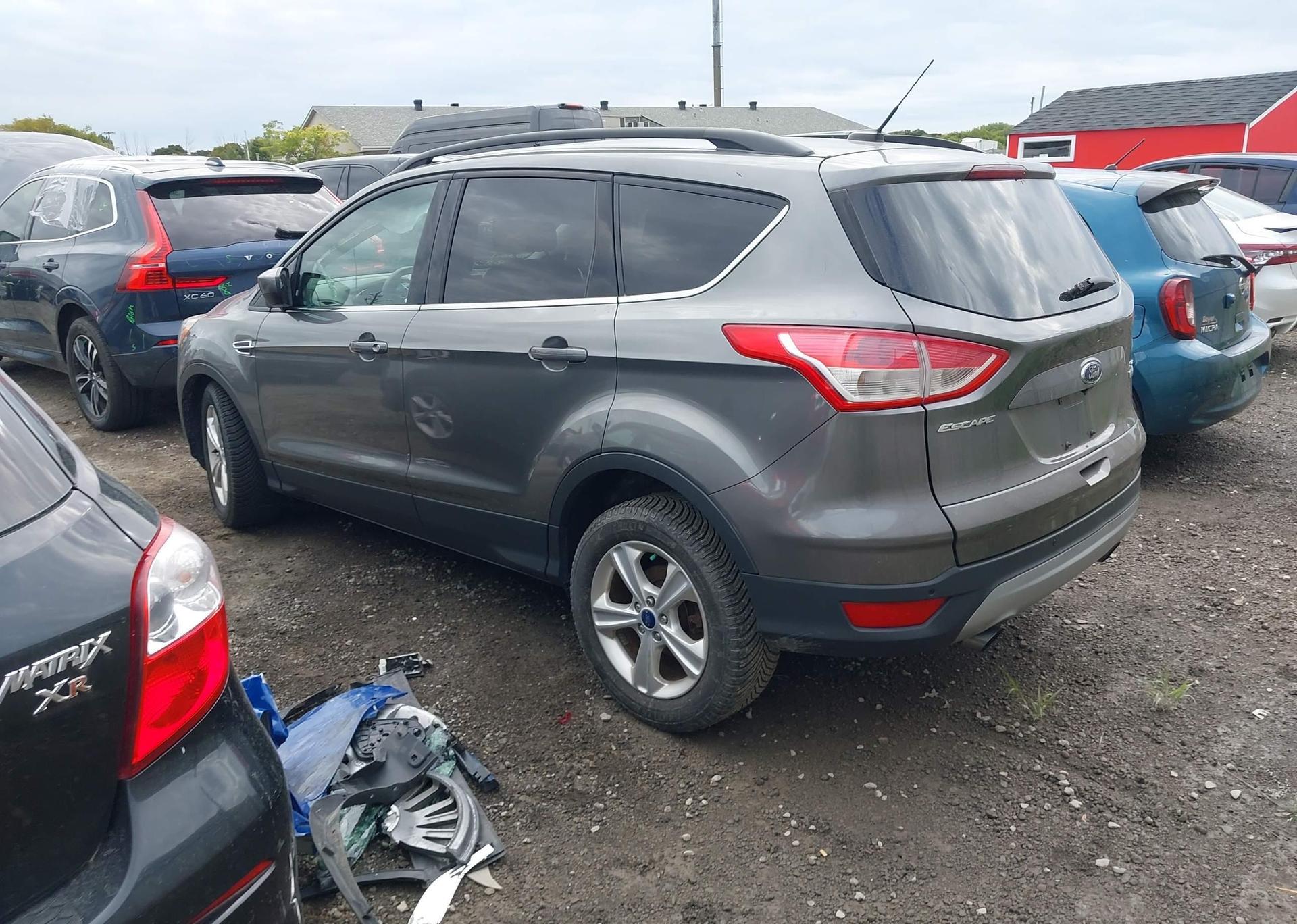 2014 FORD ESCAPE SE
