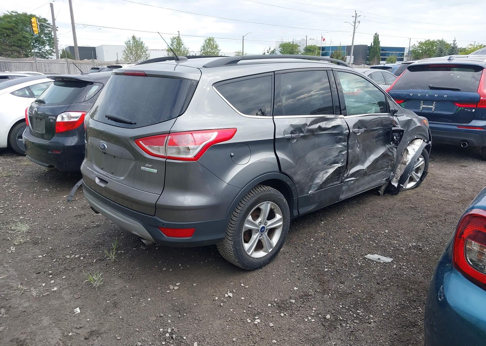 2014 FORD ESCAPE SE