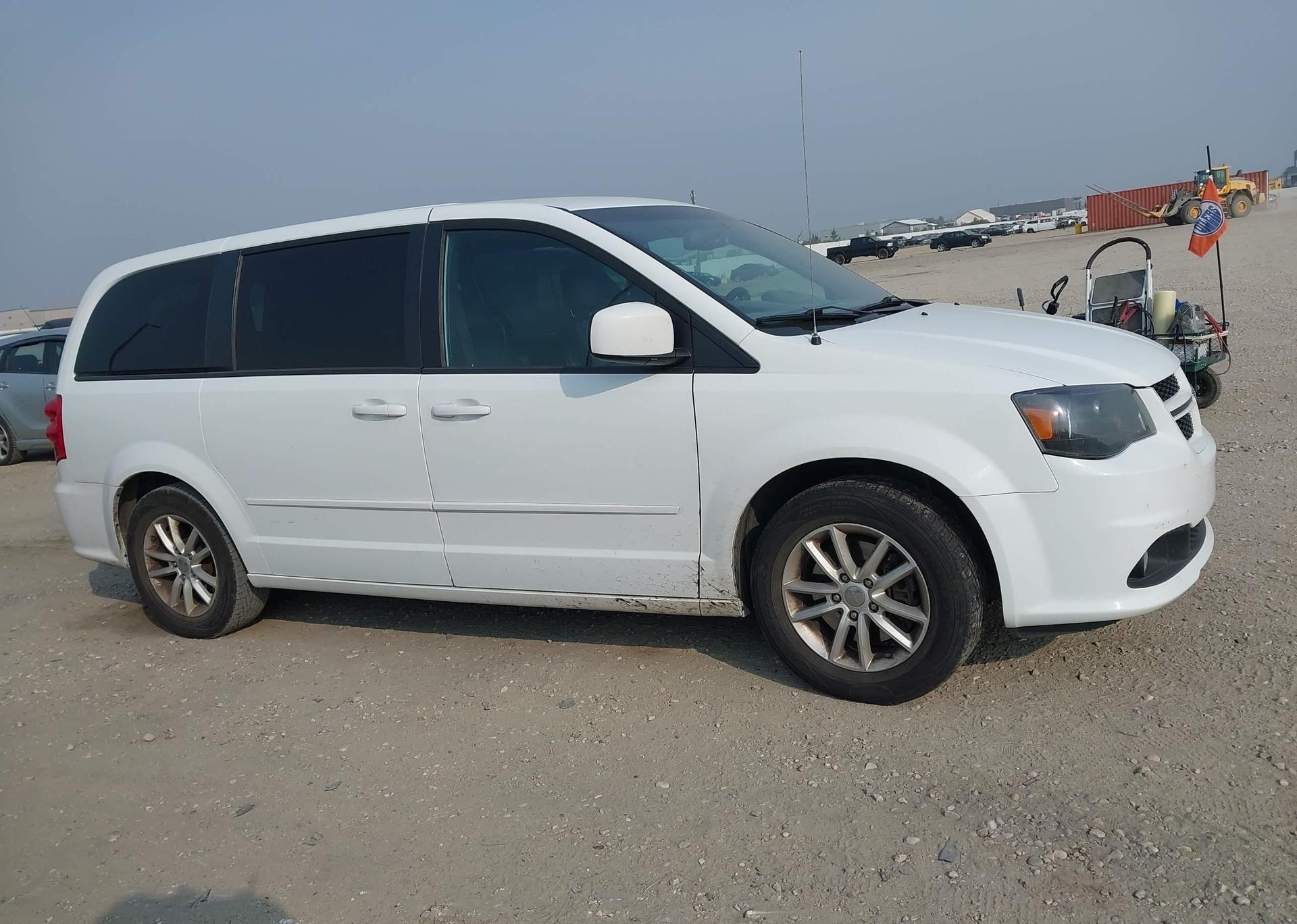 2017 DODGE GRAND CARAVAN GT