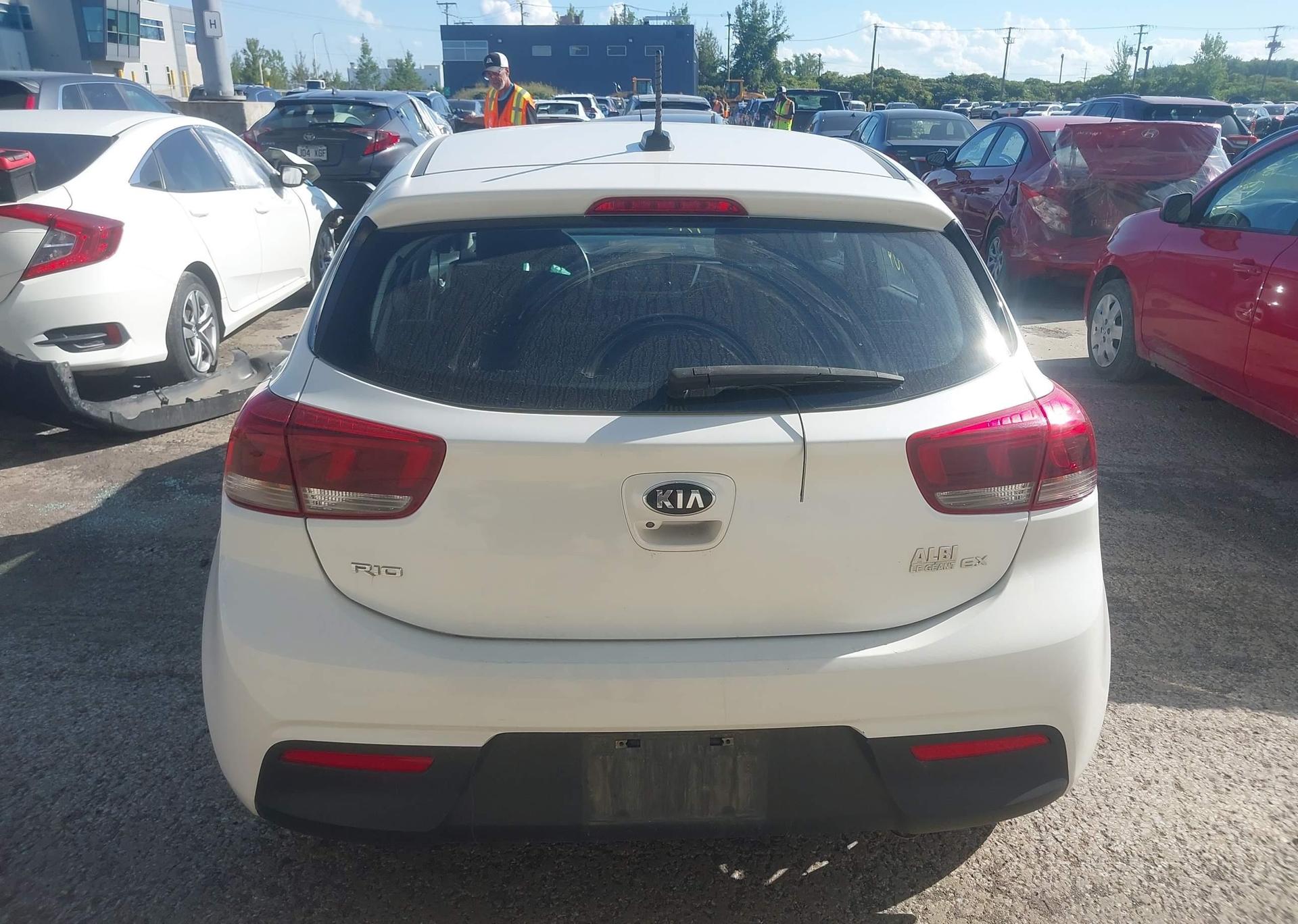 2018 KIA RIO