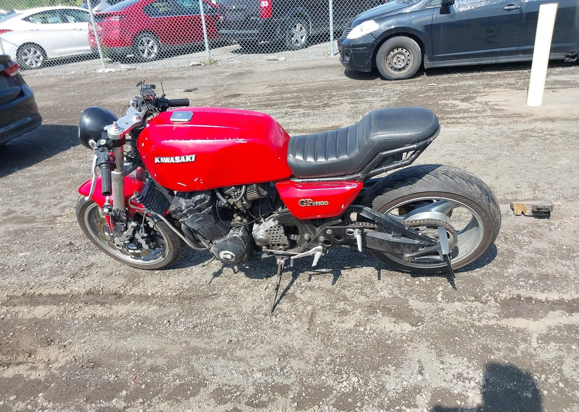 1982 KAWASAKI KZ1100 B