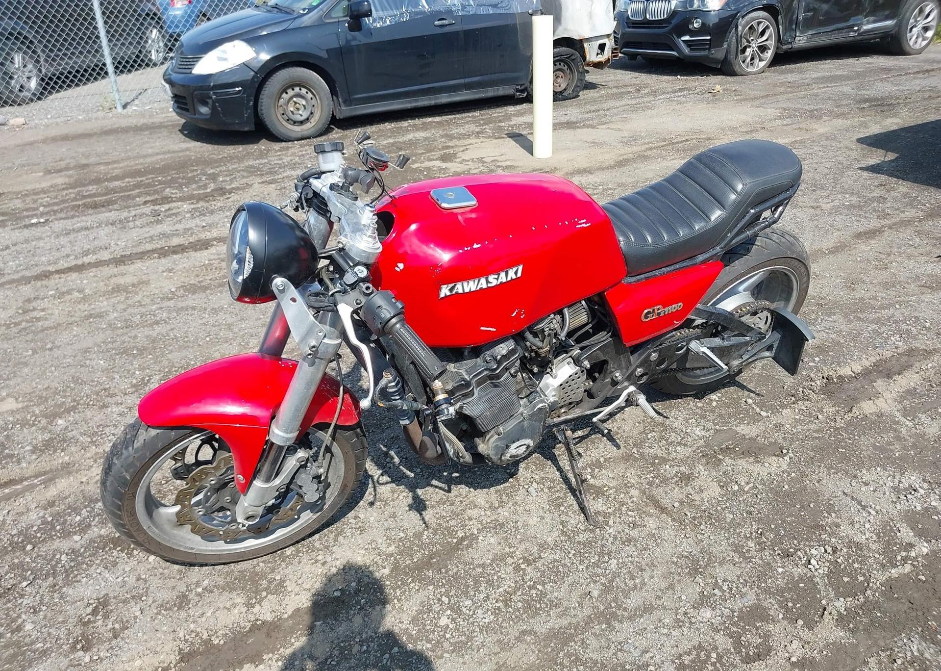 1982 KAWASAKI KZ1100 B