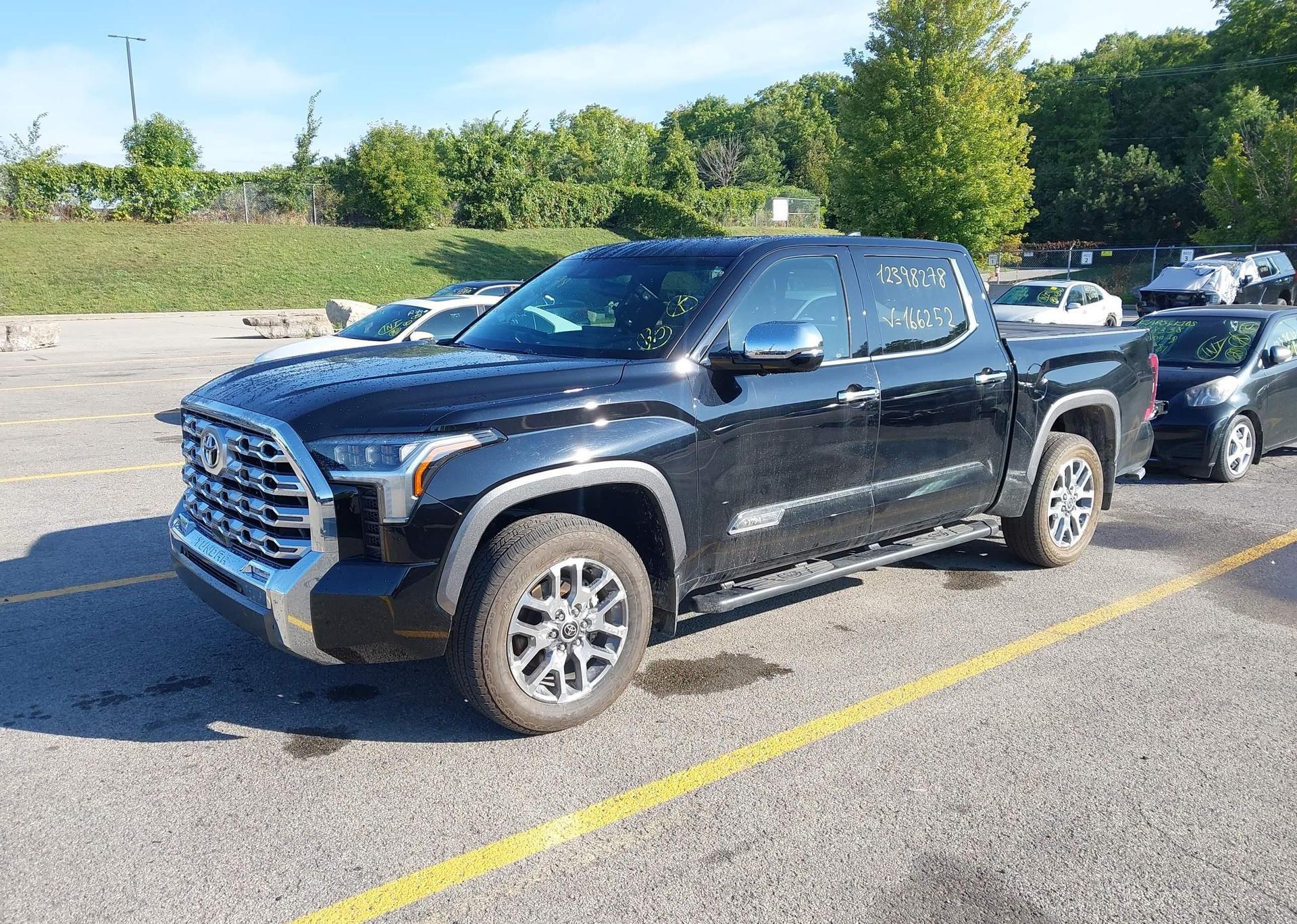 2024 TOYOTA TUNDRA