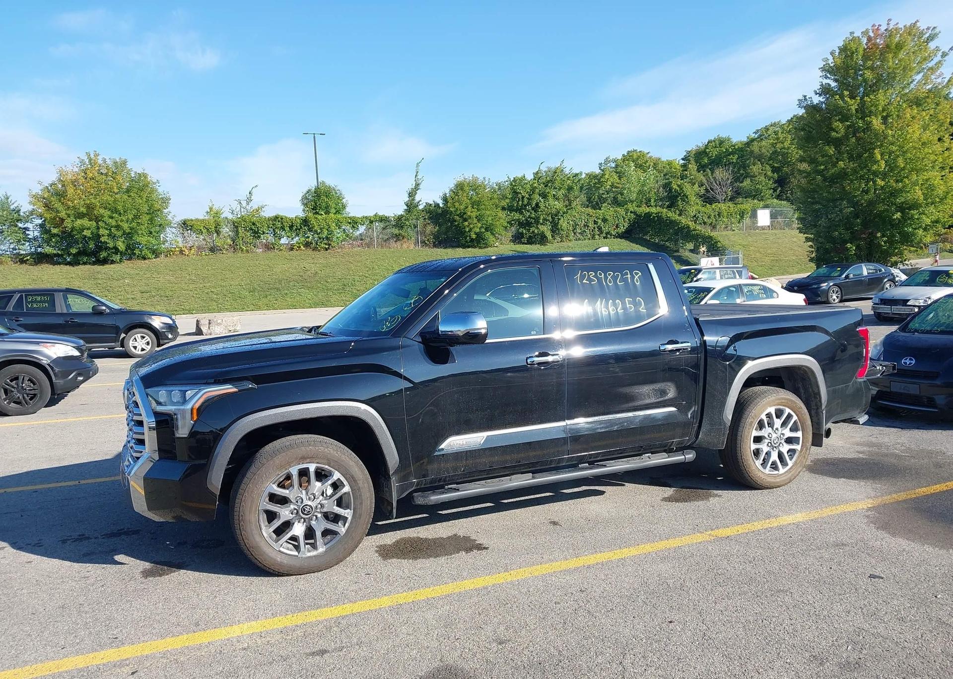 2024 TOYOTA TUNDRA