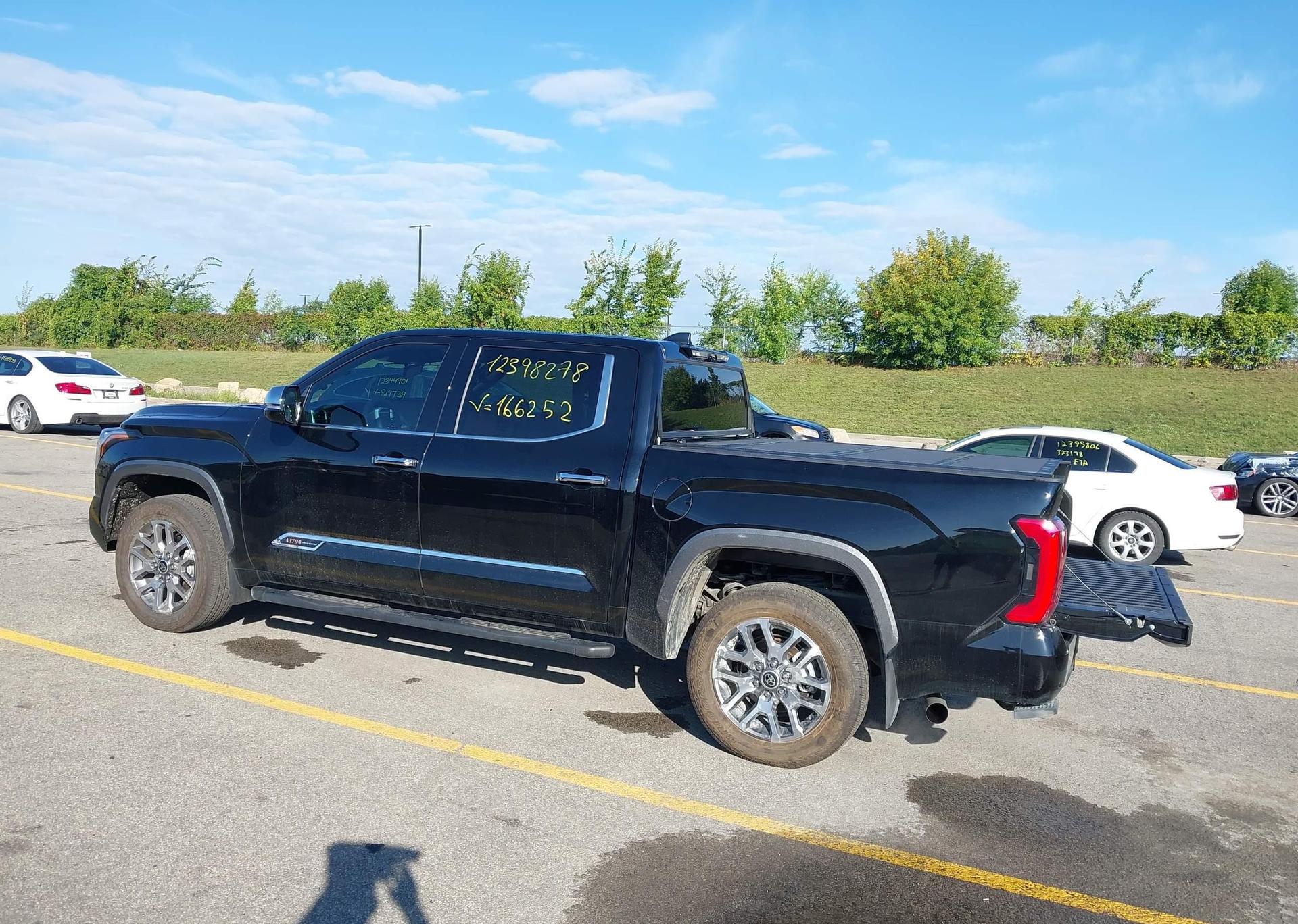2024 TOYOTA TUNDRA