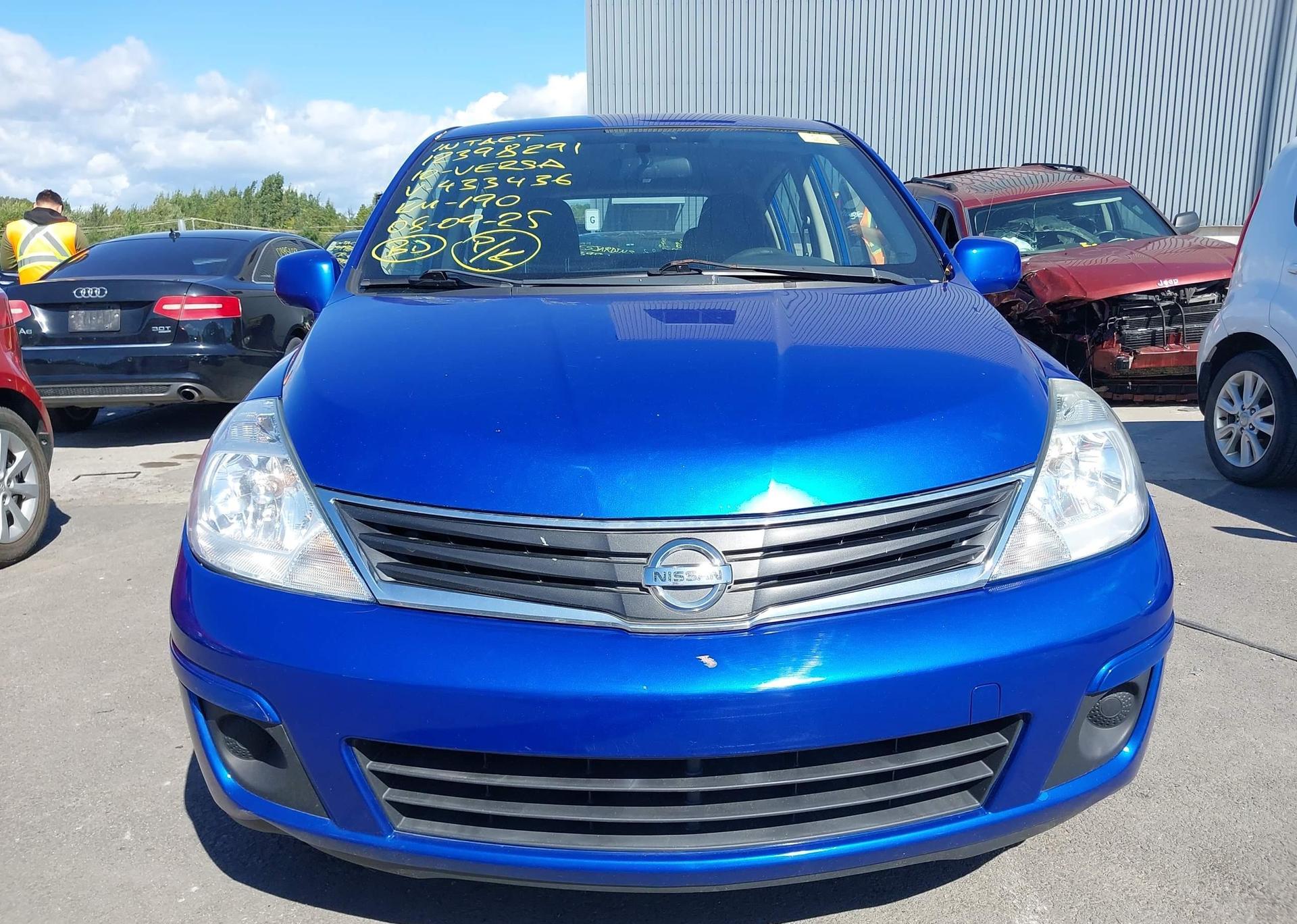 2010 NISSAN VERSA