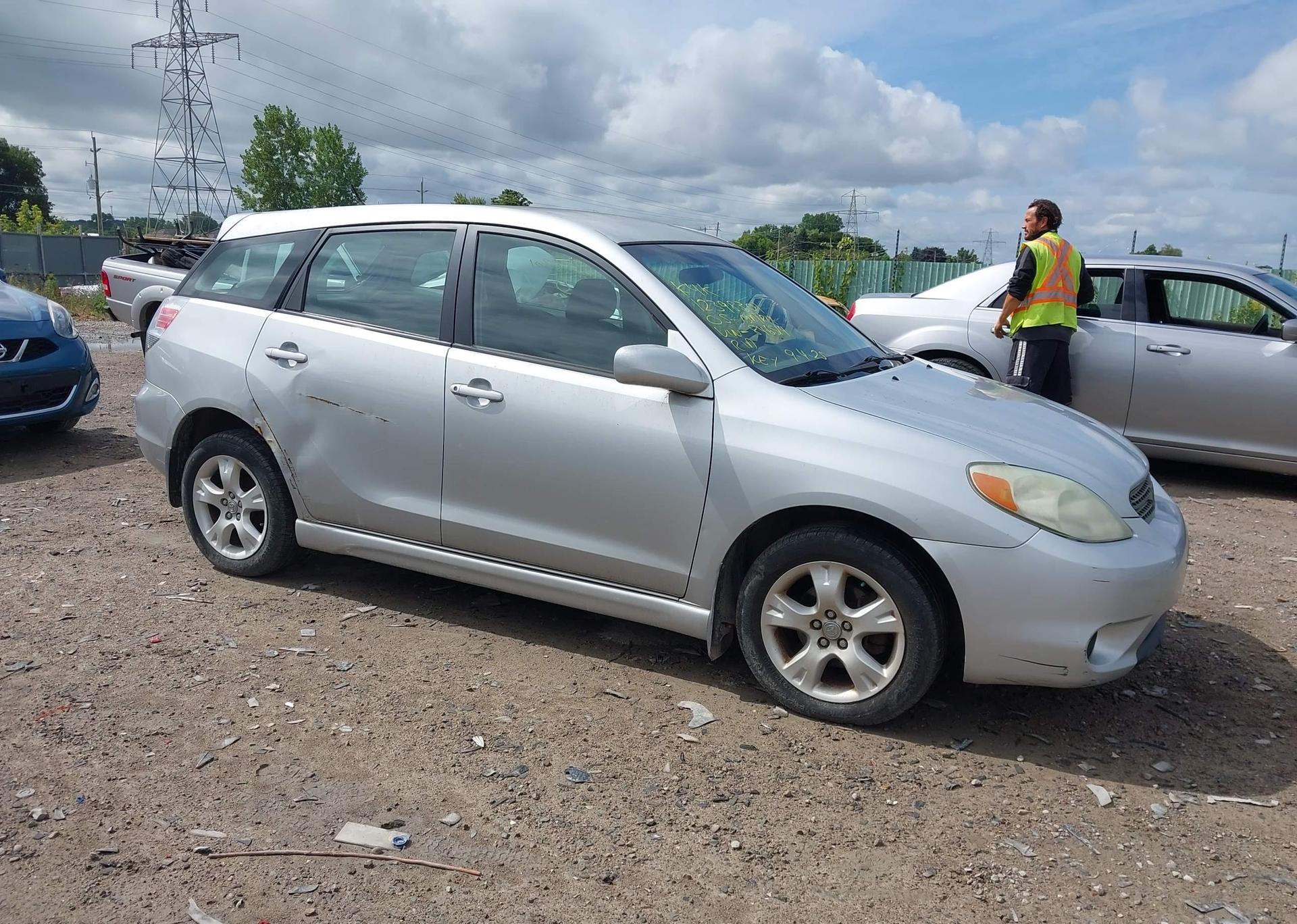 2005 TOYOTA COROLLA MATRIX XR