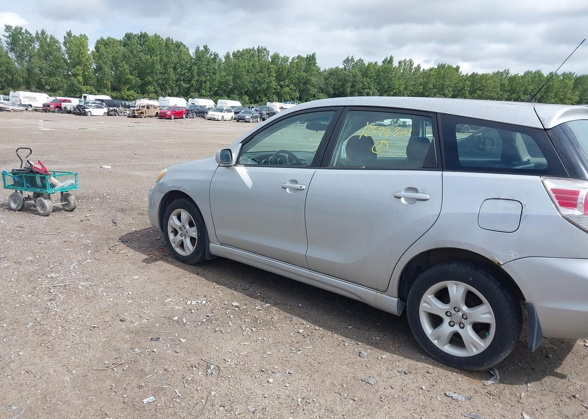 2005 TOYOTA COROLLA MATRIX XR