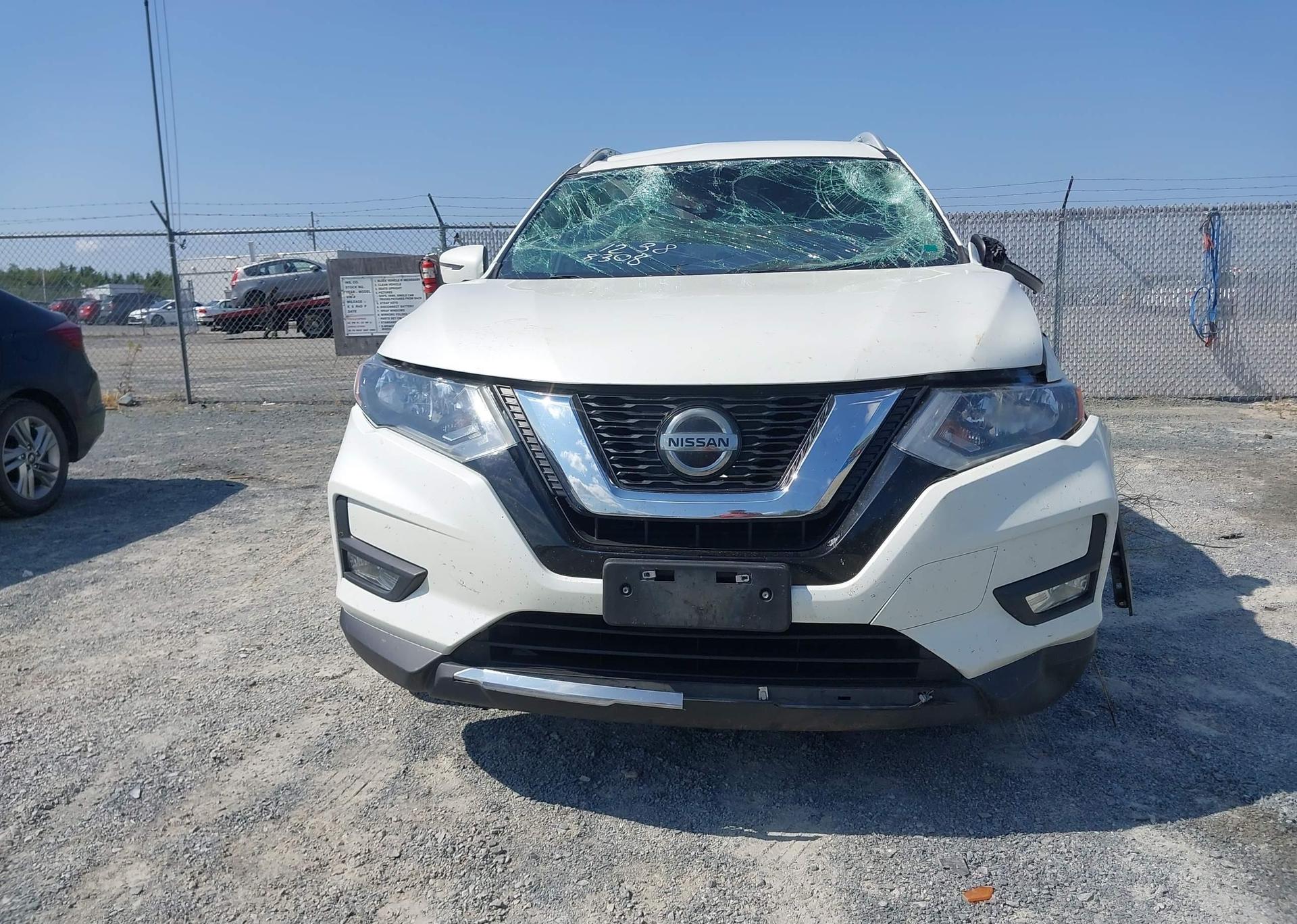 2019 NISSAN ROGUE S