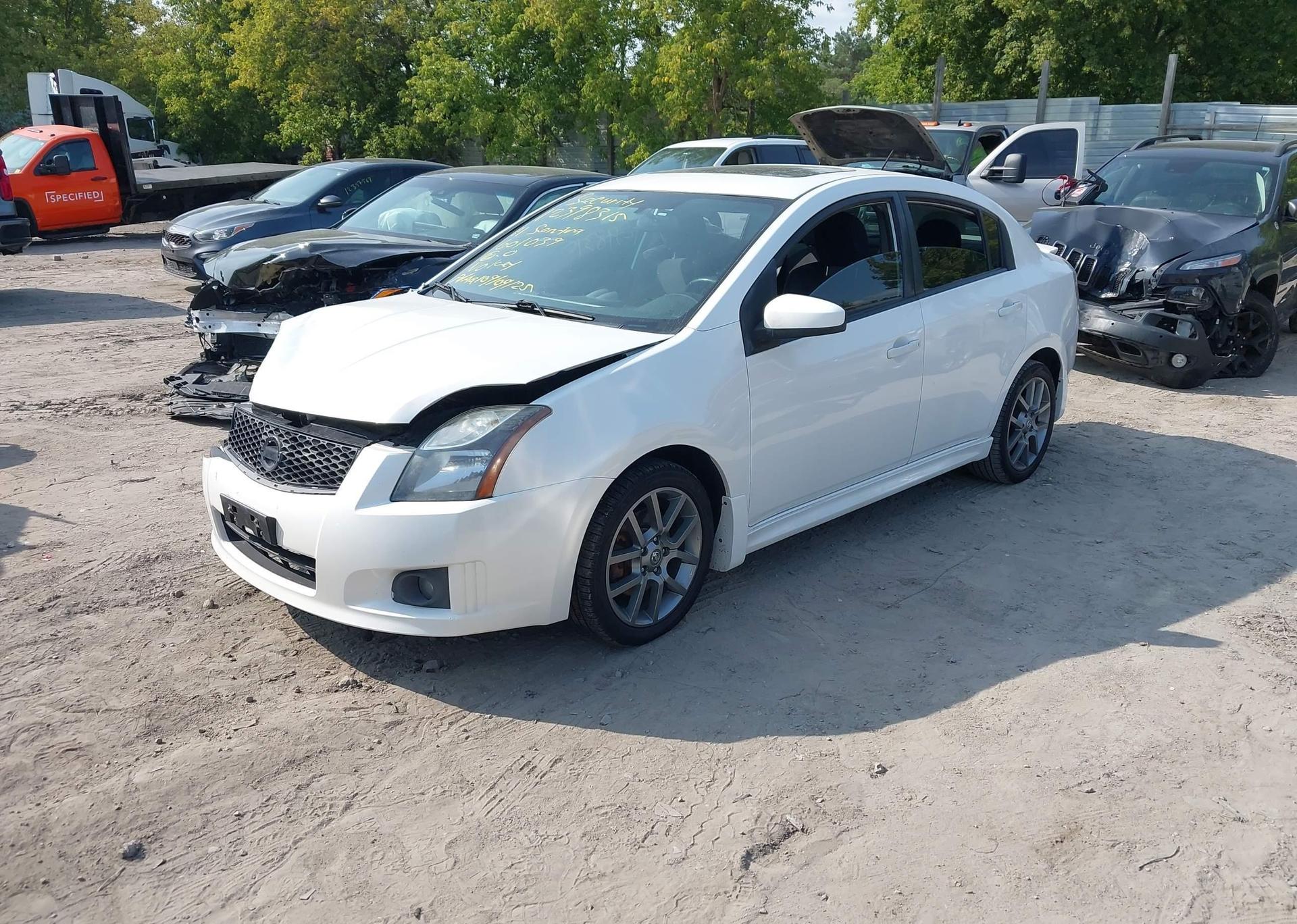 2011 NISSAN SENTRA SE-R