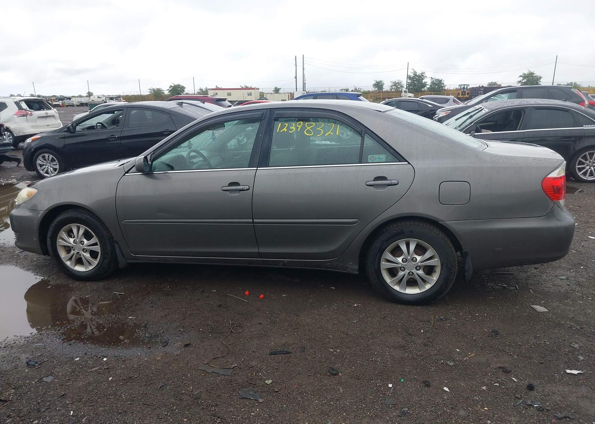 2006 TOYOTA CAMRY