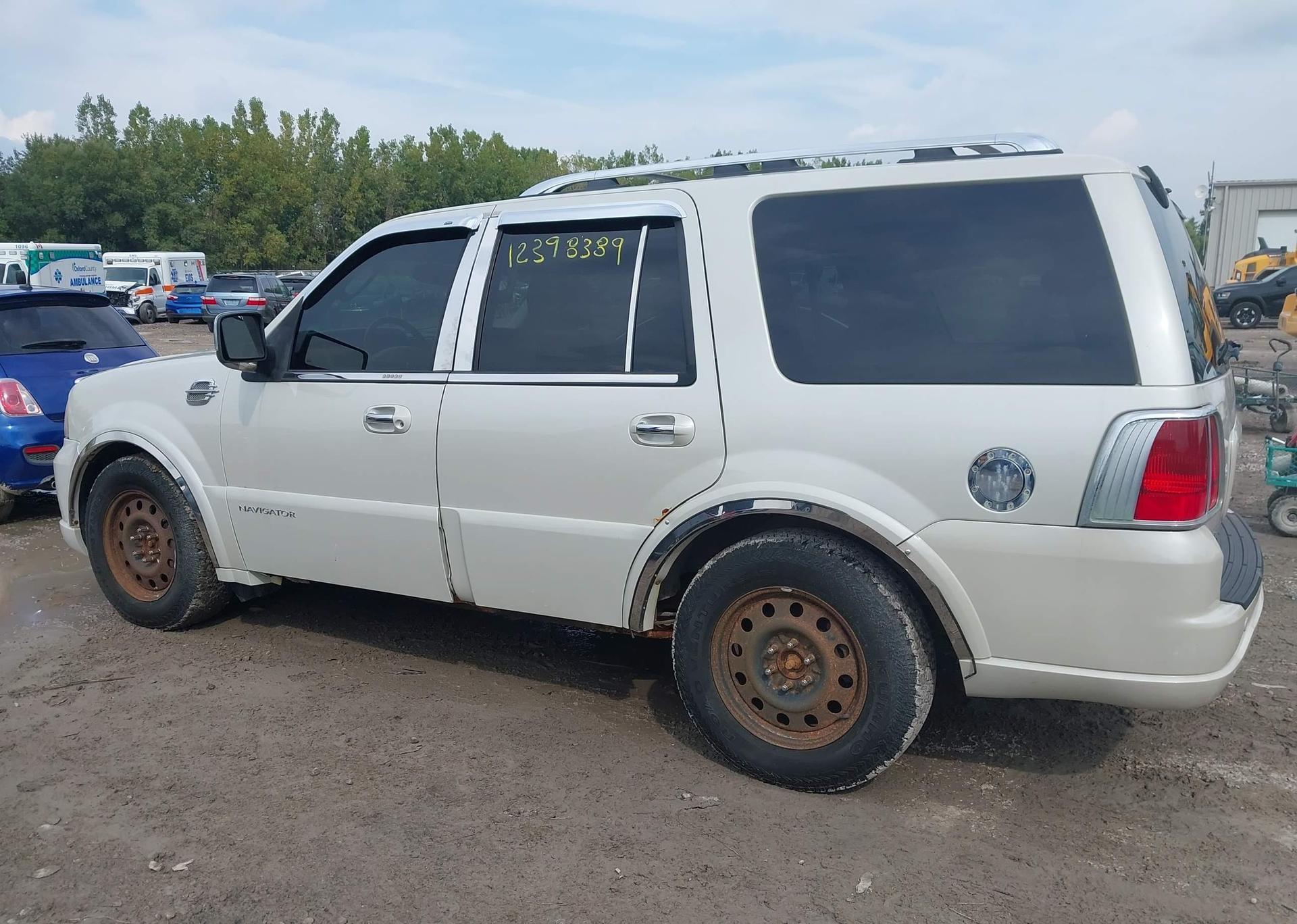 2005 LINCOLN NAVIGATOR