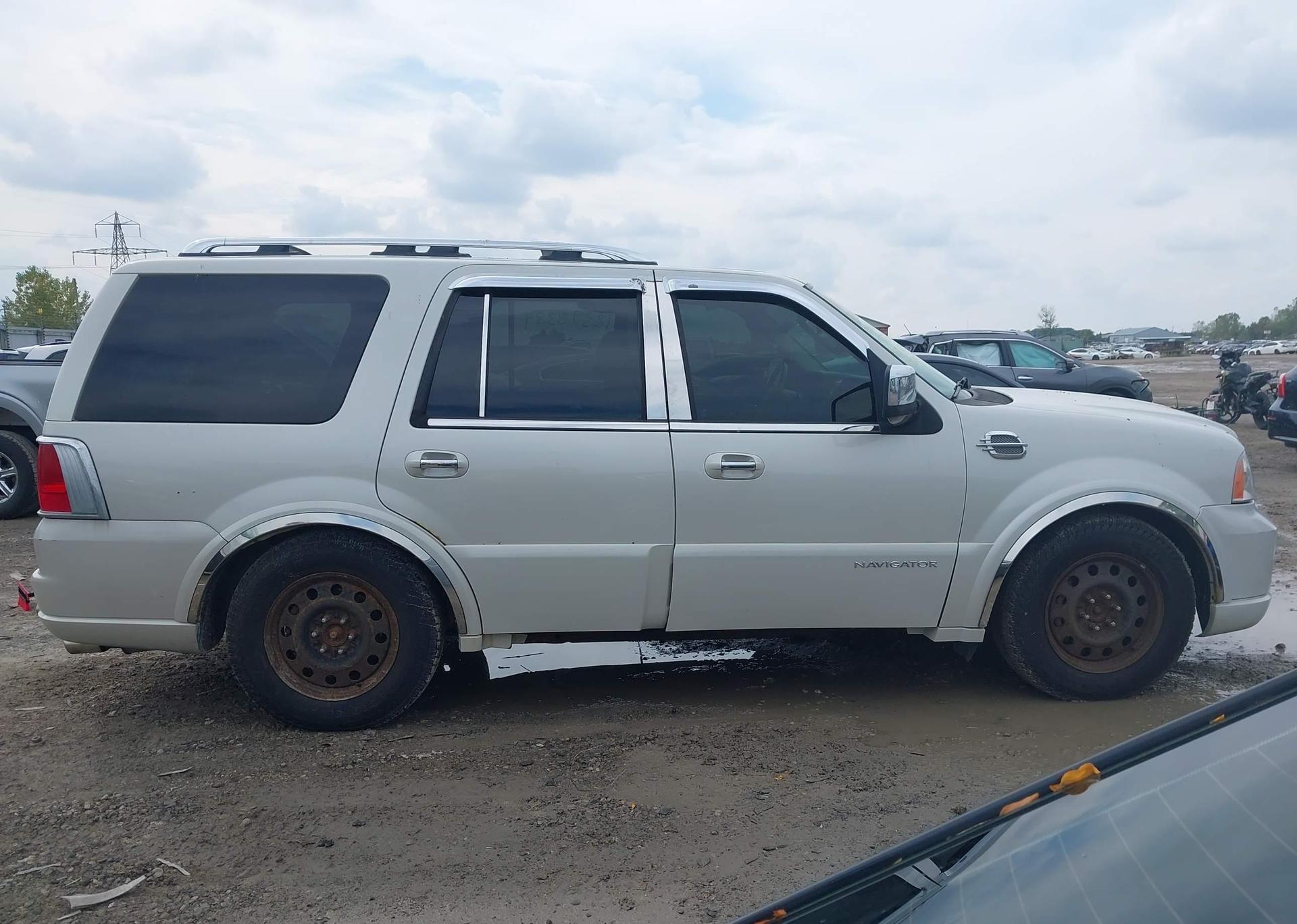 2005 LINCOLN NAVIGATOR