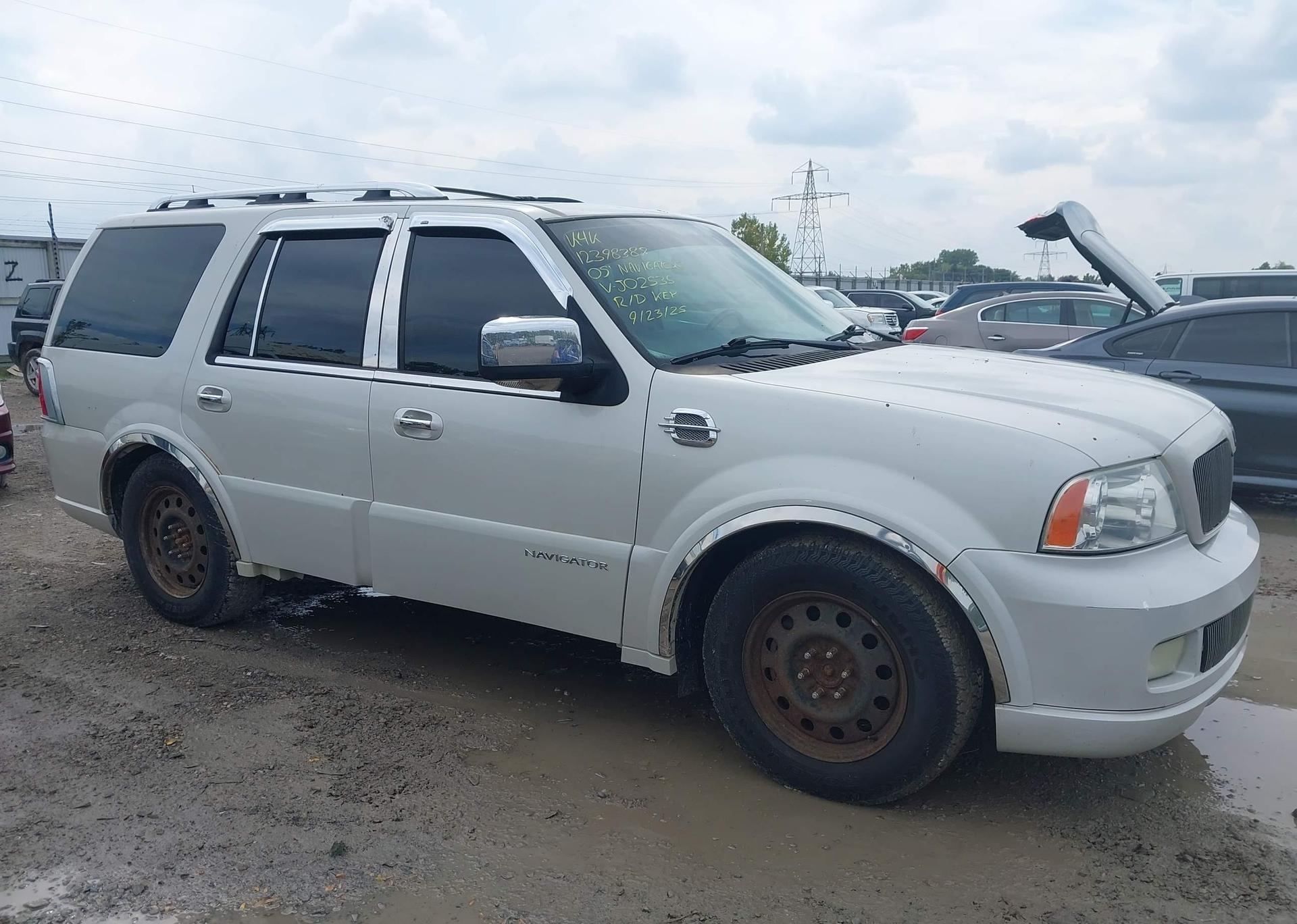 2005 LINCOLN NAVIGATOR