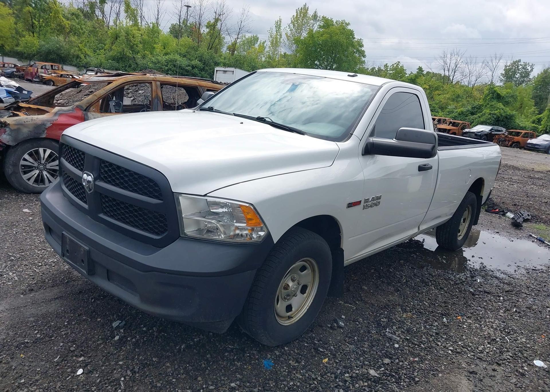 2014 RAM 1500 ST