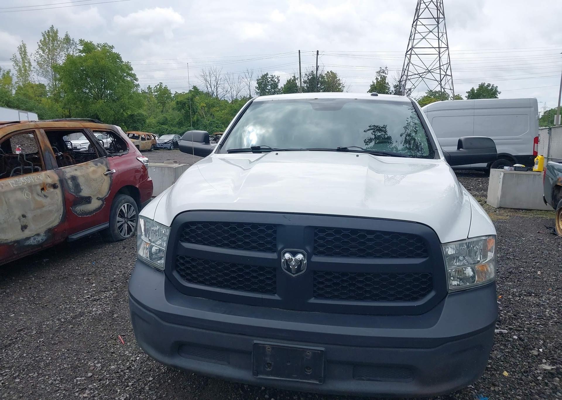 2014 RAM 1500 ST