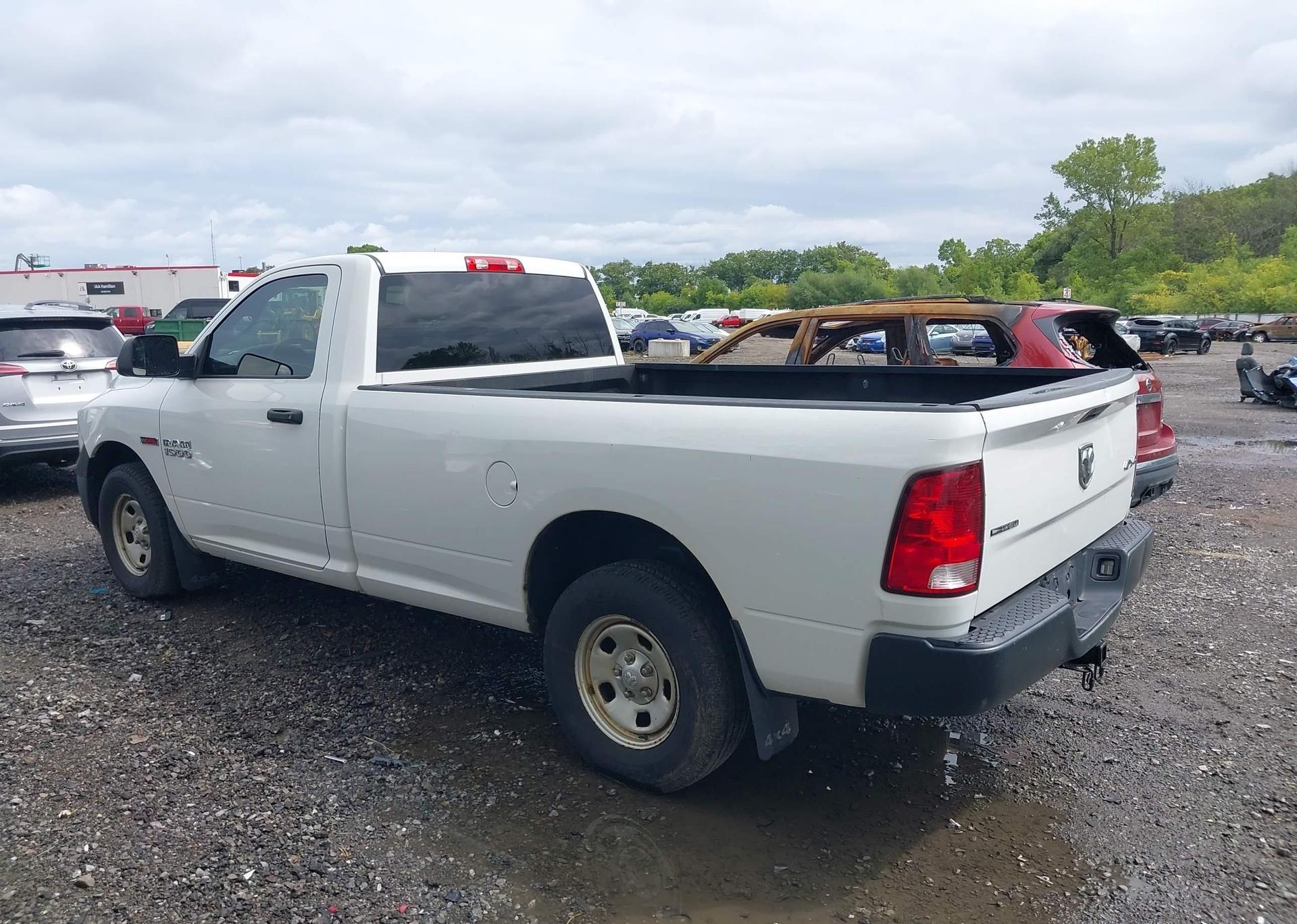 2014 RAM 1500 ST