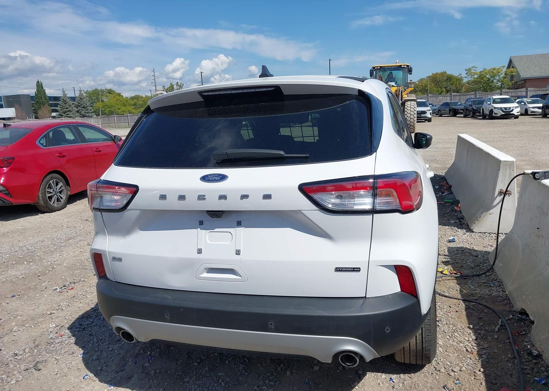2022 FORD ESCAPE SE