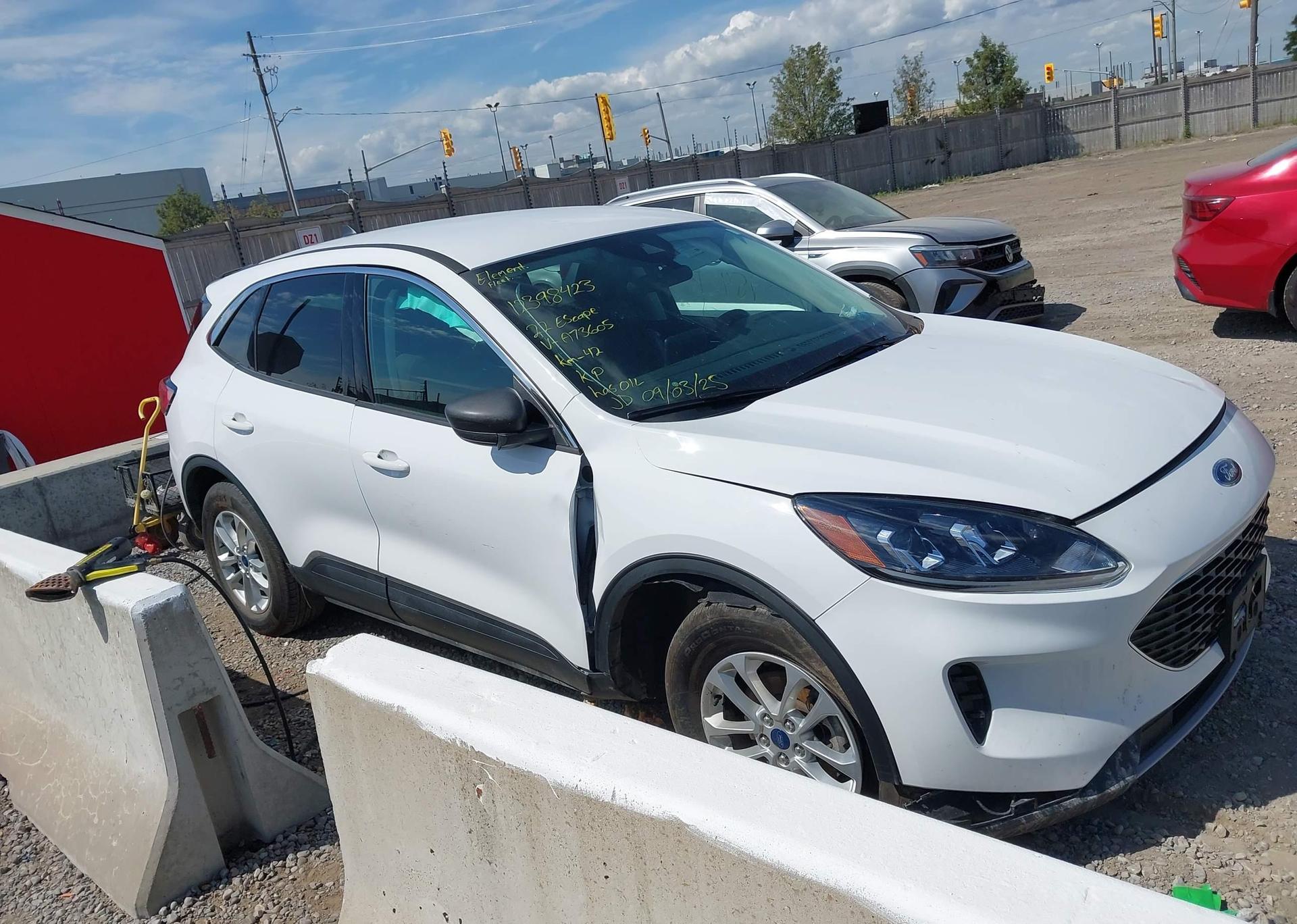 2022 FORD ESCAPE SE