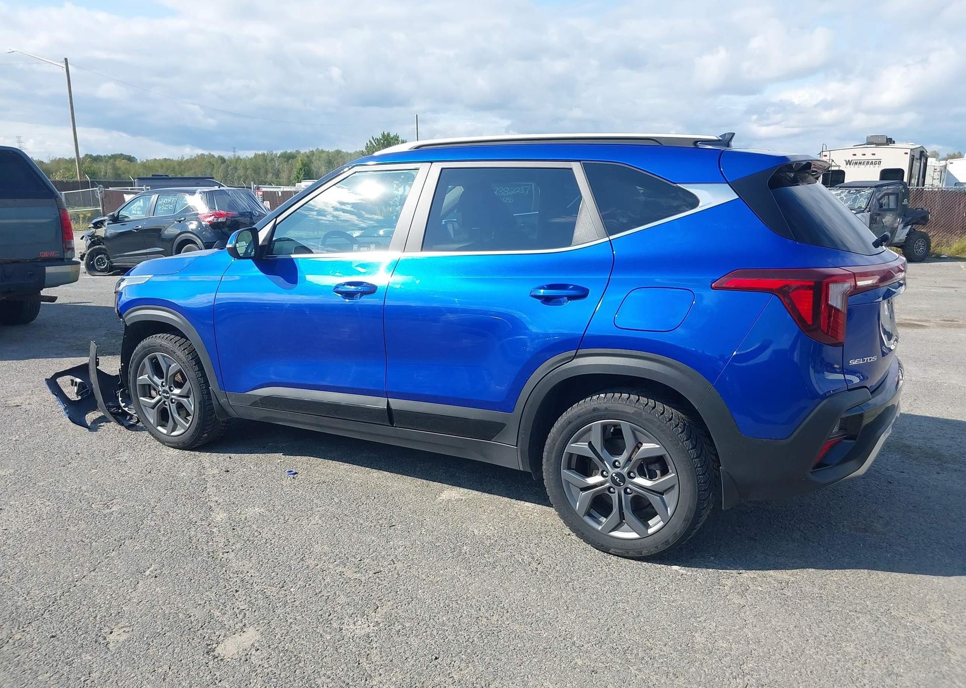 2024 KIA SELTOS S